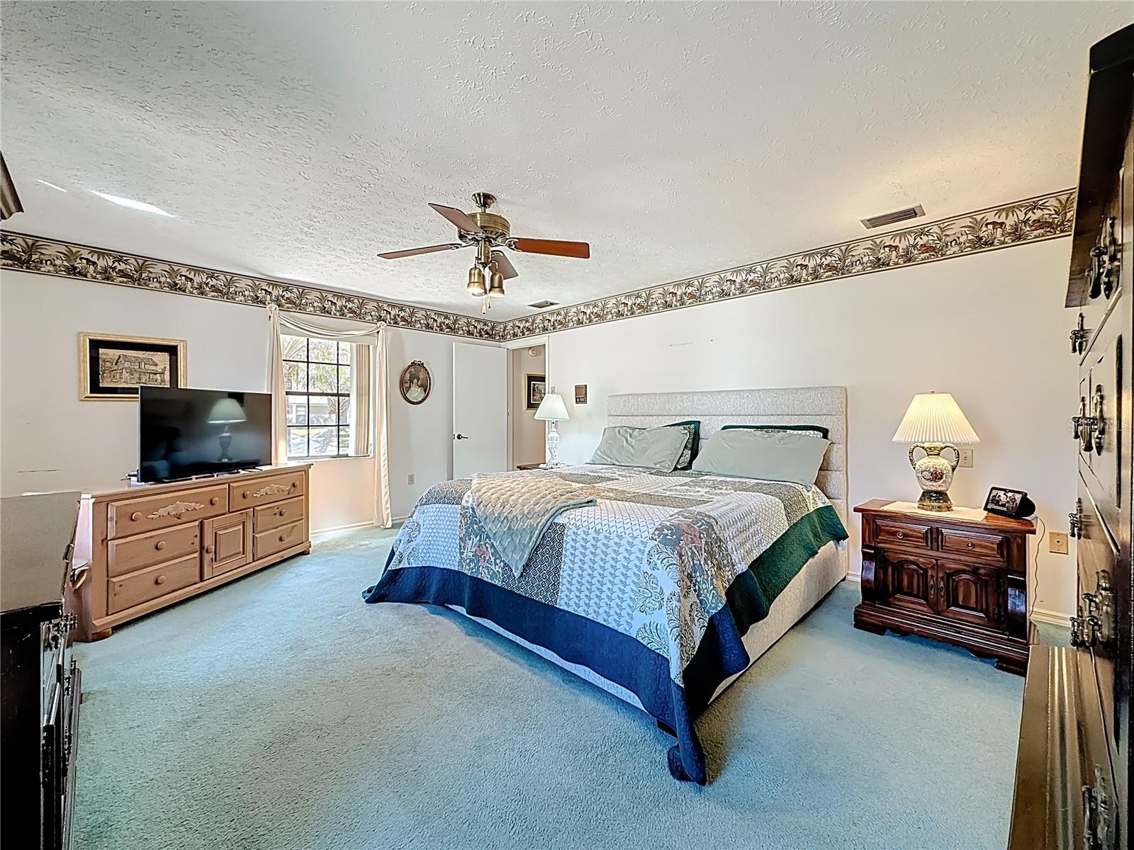 452 SUMMIT CHASE DR — photo 9
