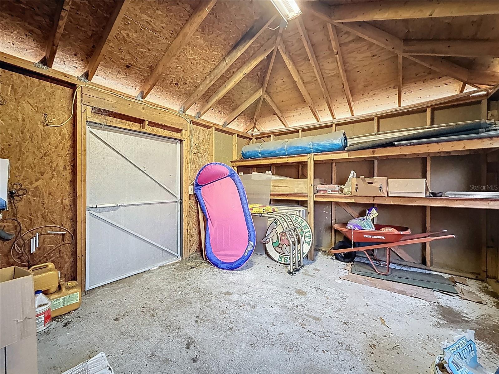 452 SUMMIT CHASE DR — photo 18