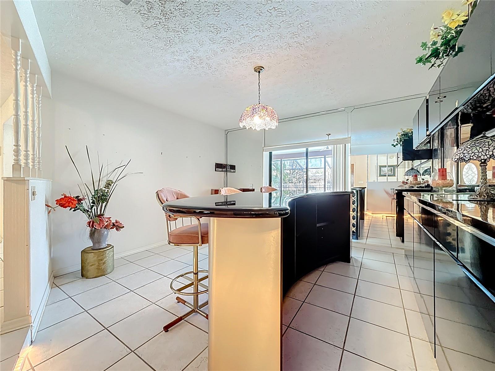 452 SUMMIT CHASE DR — photo 5