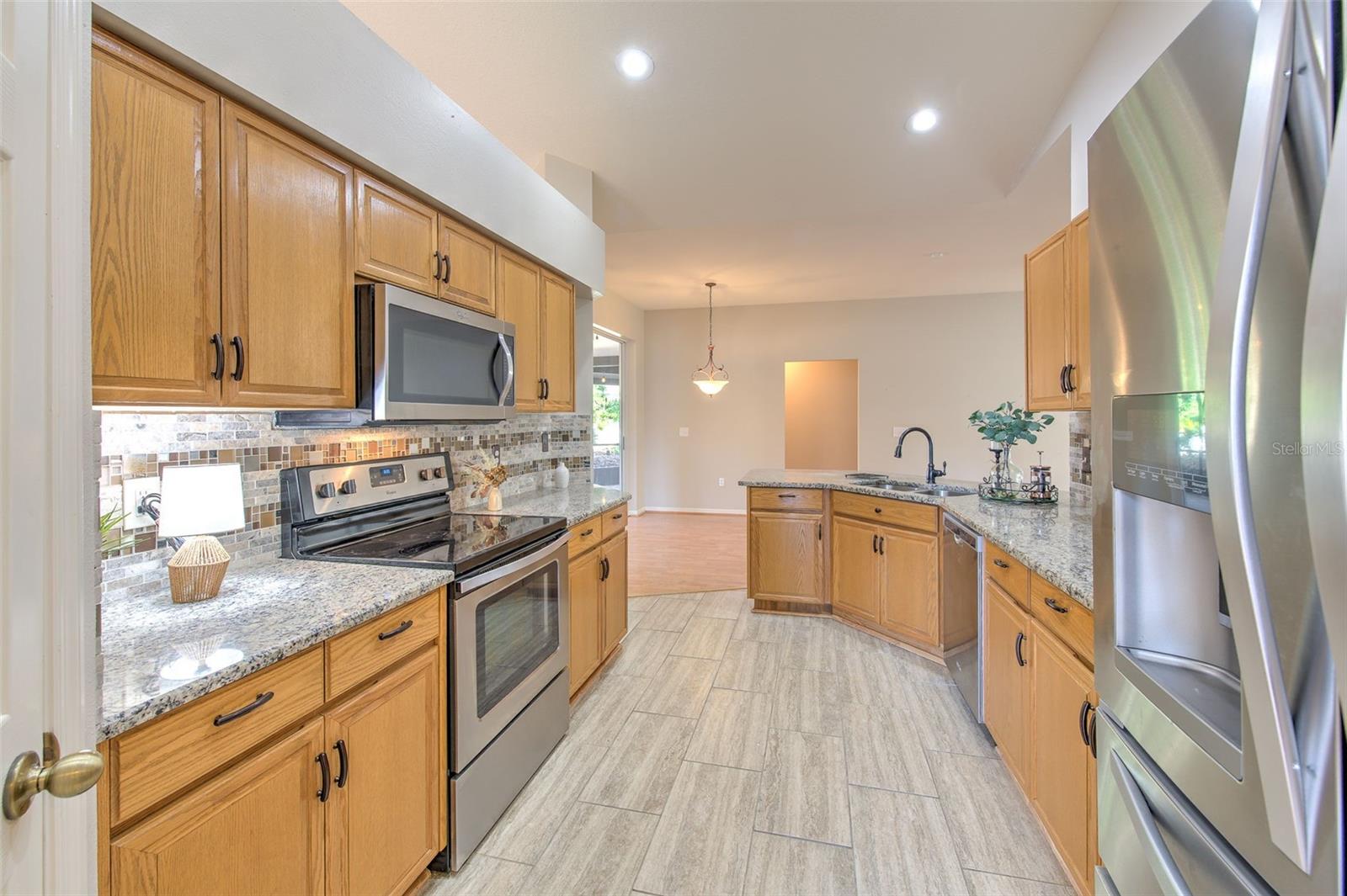 4719 PORTOBELLO CIR — photo 10