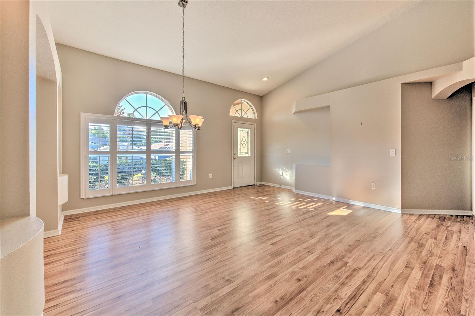 4719 PORTOBELLO CIR — photo 6