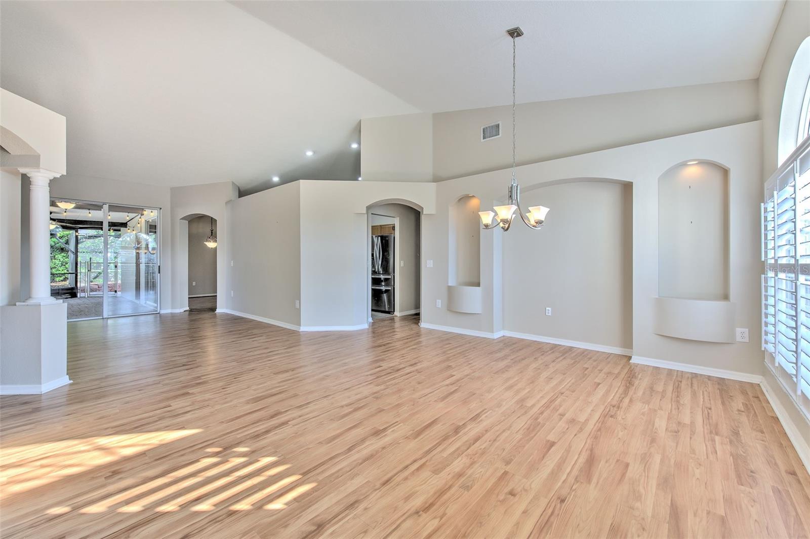 4719 PORTOBELLO CIR — photo 9