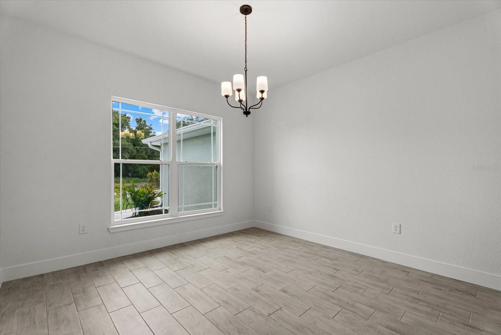 1474 NABATOFF ST — photo 5