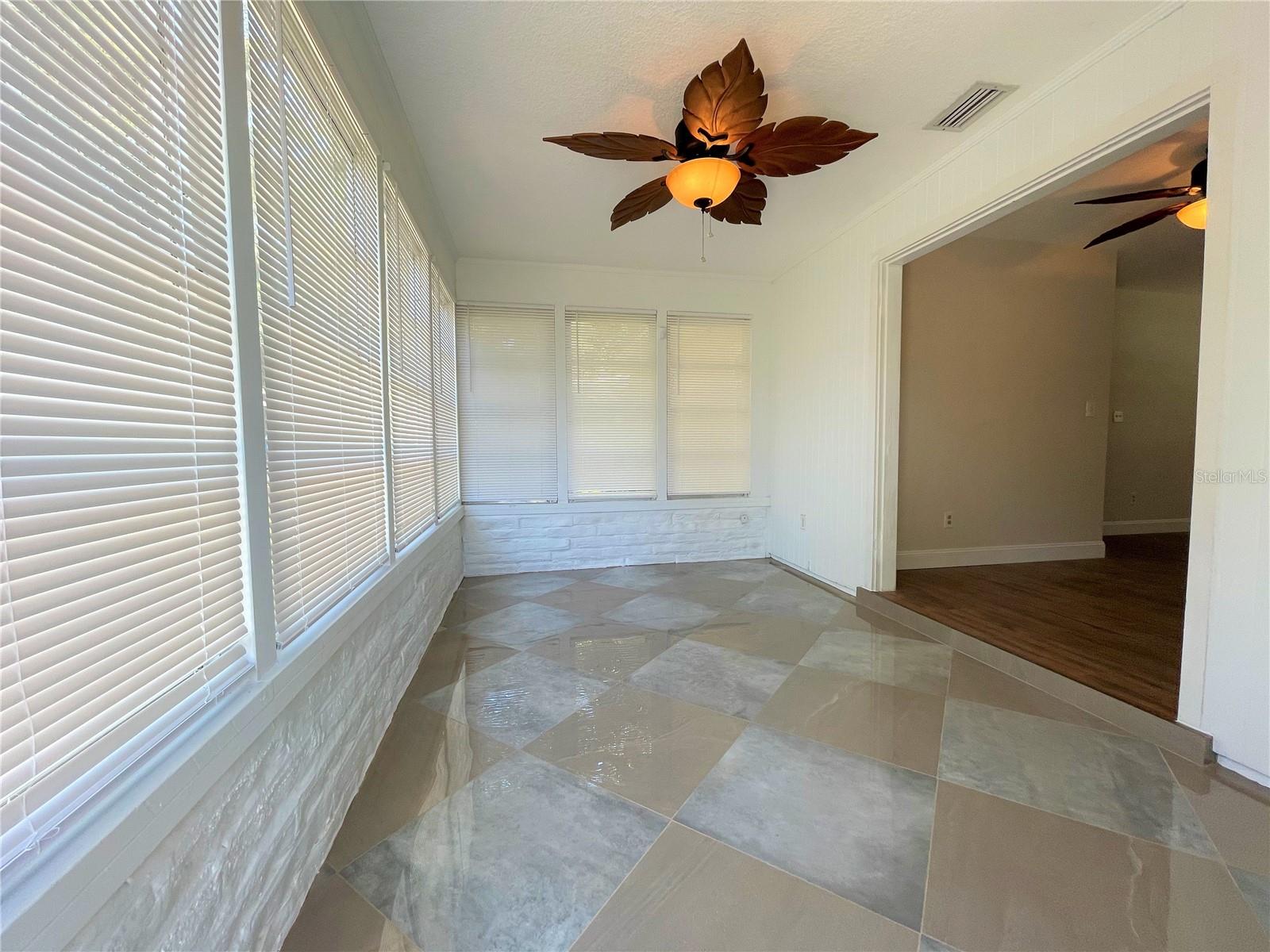 9 JEFF RD — photo 4