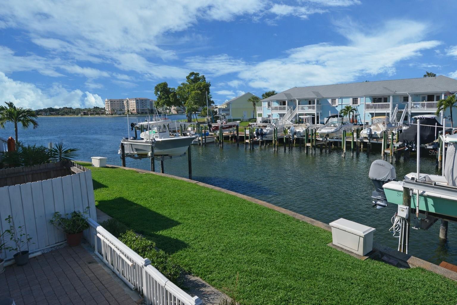 5245 COQUINA KEY DR SE #D — photo 51