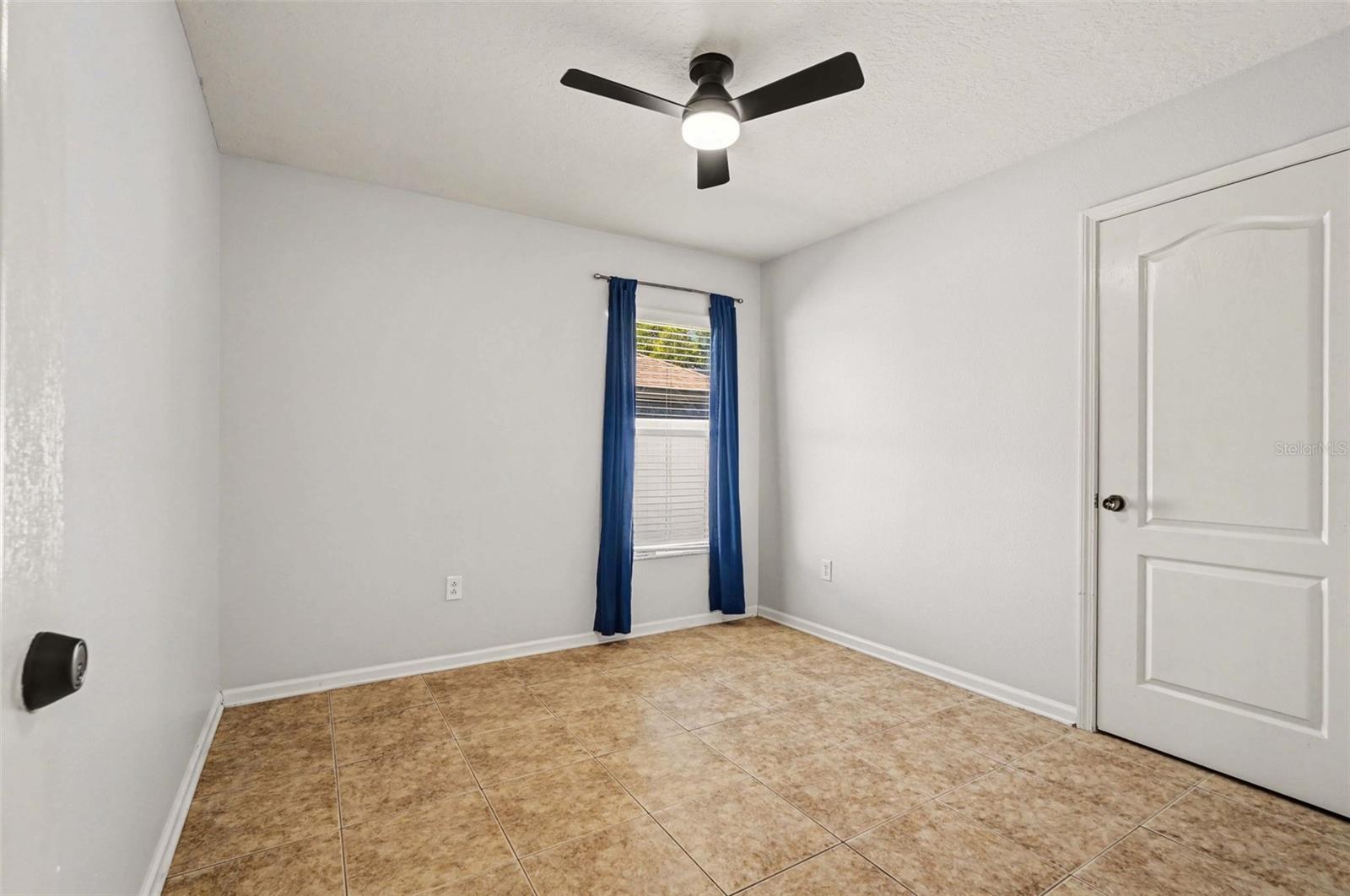 20835 RIVERFOREST DR — photo 31