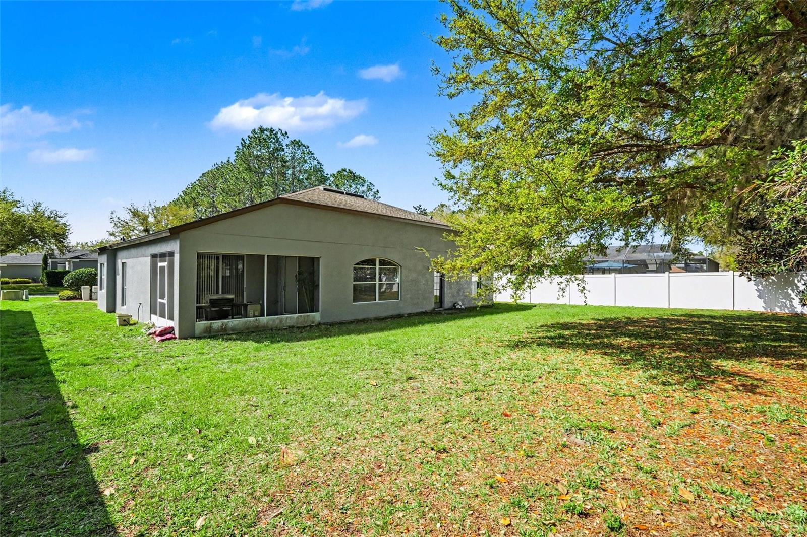 20835 RIVERFOREST DR — photo 39