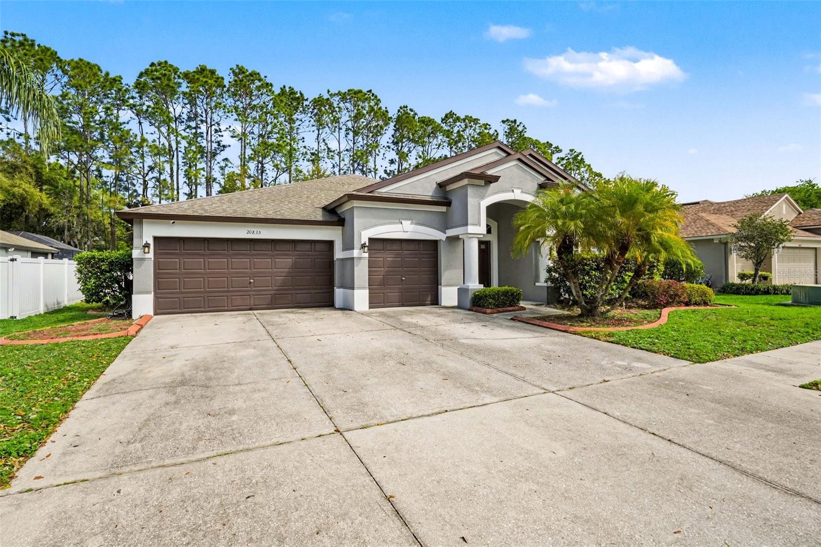 20835 RIVERFOREST DR — photo 2