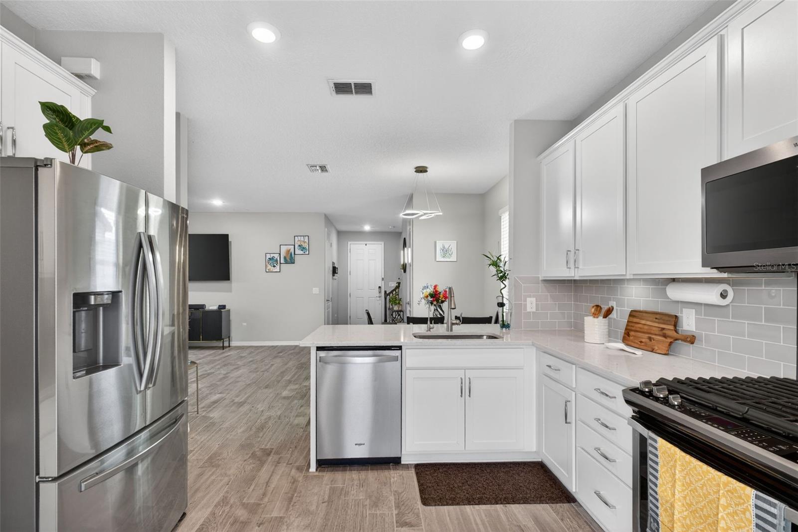 18056 AERO AVE — photo 25