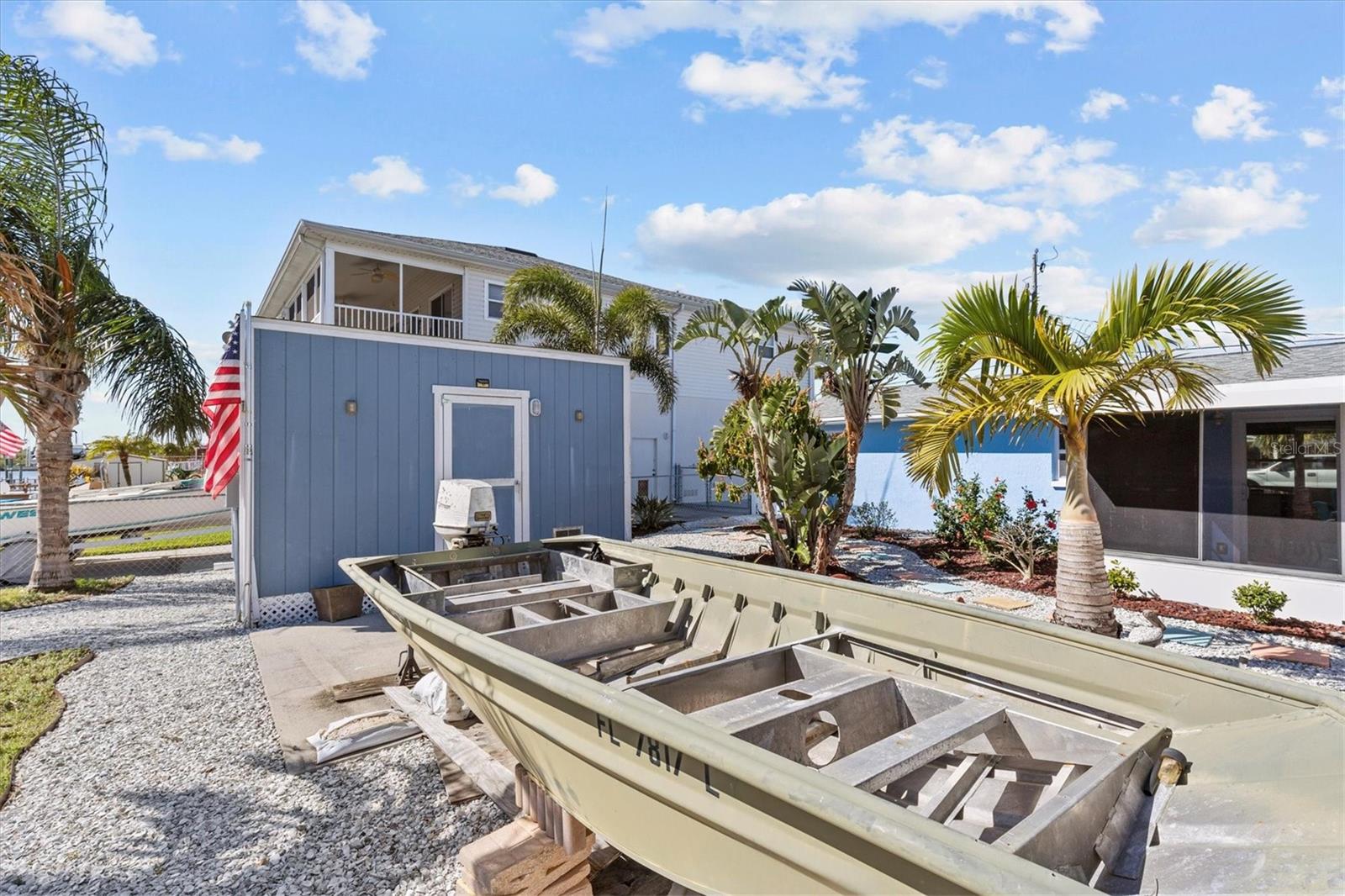 13604 MARIA DR — photo 40