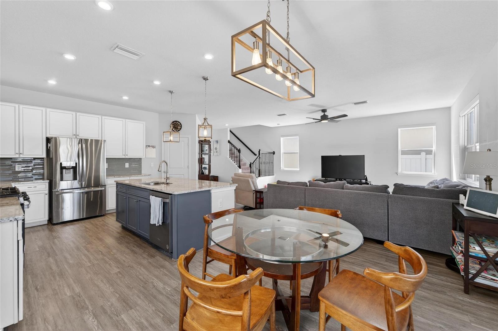 12273 BLUE PACIFIC DR — photo 16