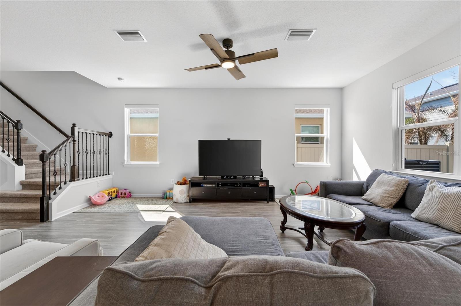 12273 BLUE PACIFIC DR — photo 12