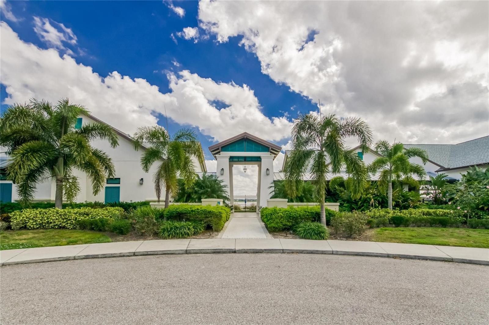 12273 BLUE PACIFIC DR — photo 59