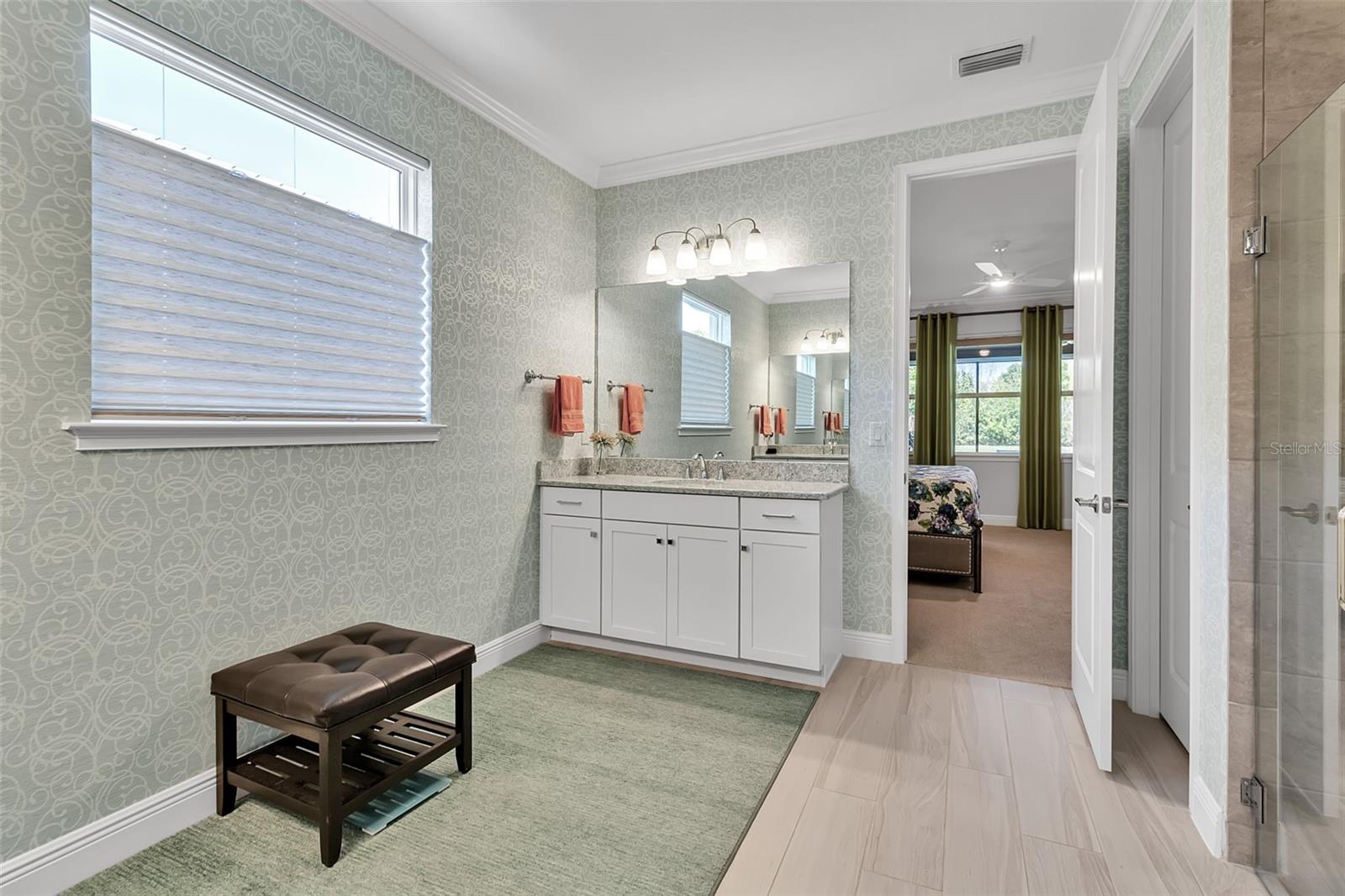 5649 LONG SHORE LOOP — photo 22