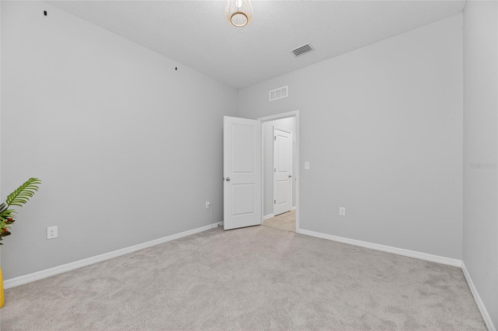33146 SAND CREEK DR — photo 57