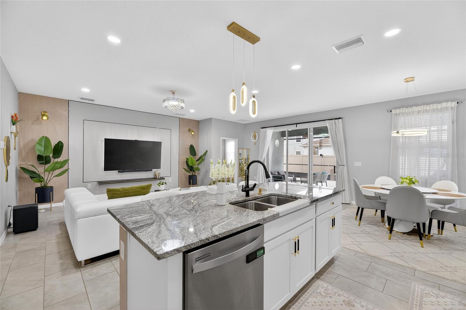 33146 SAND CREEK DR — photo 23