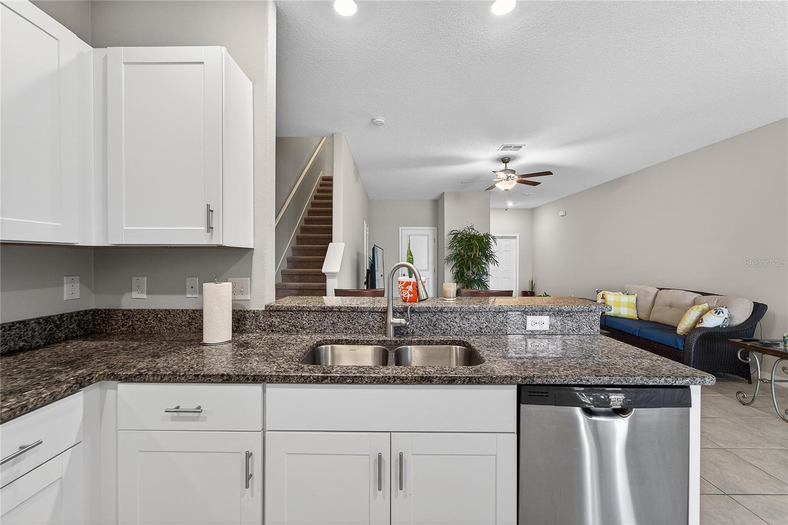 15519 PRESTWICK ROSE PL — photo 24