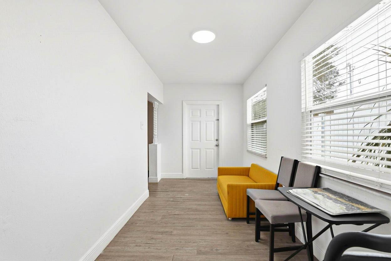 2521 W CREST AVE — photo 42