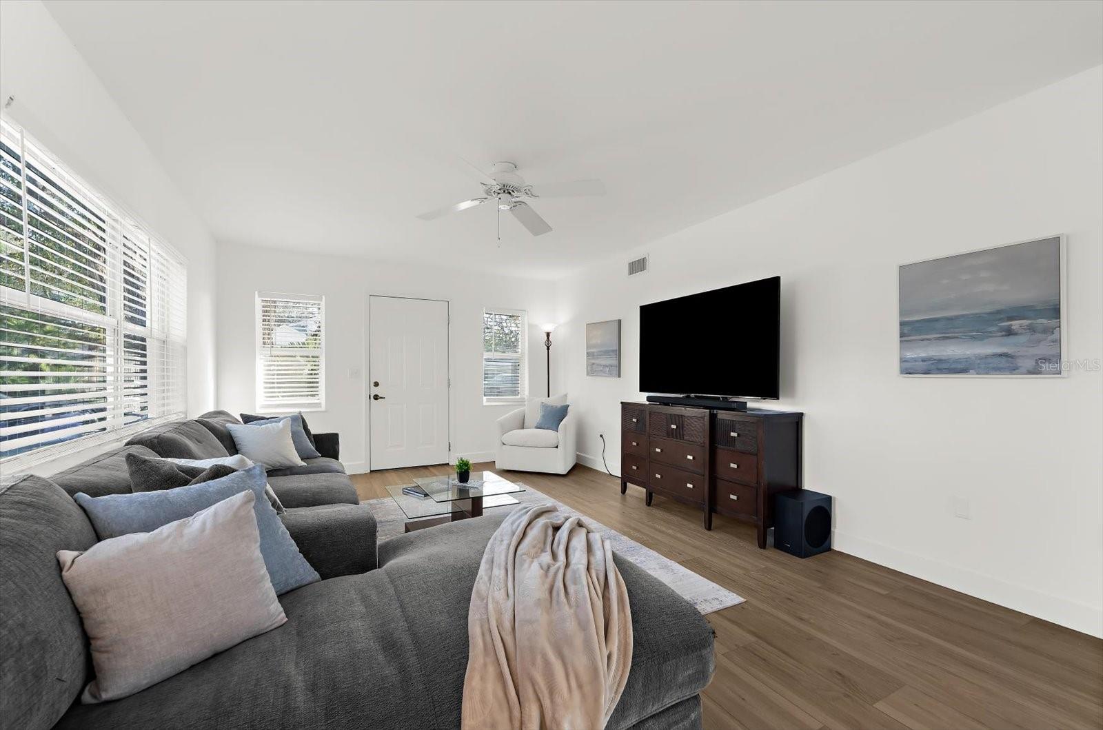 408 GEORGIA AVE — photo 16