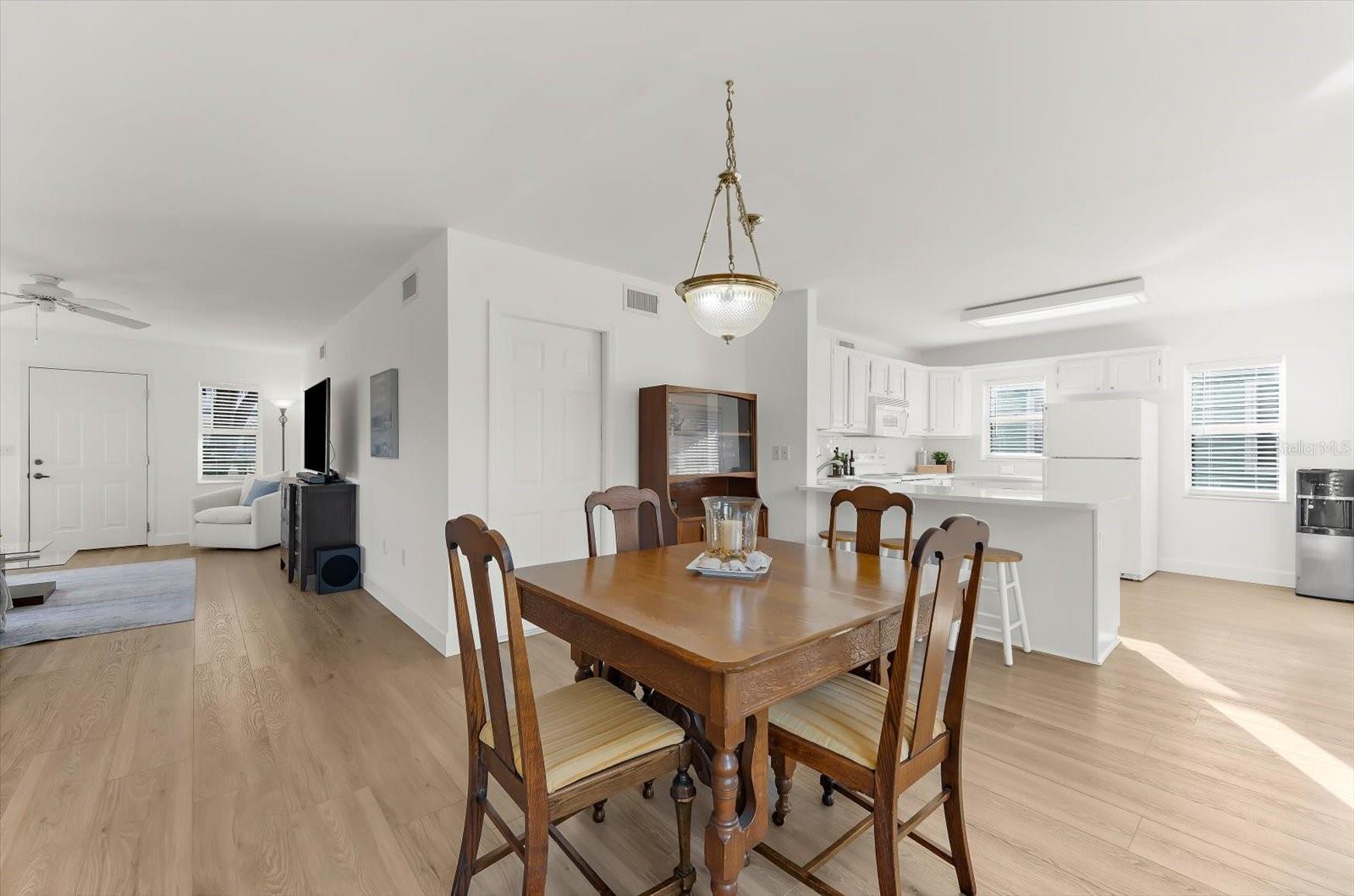 408 GEORGIA AVE — photo 18