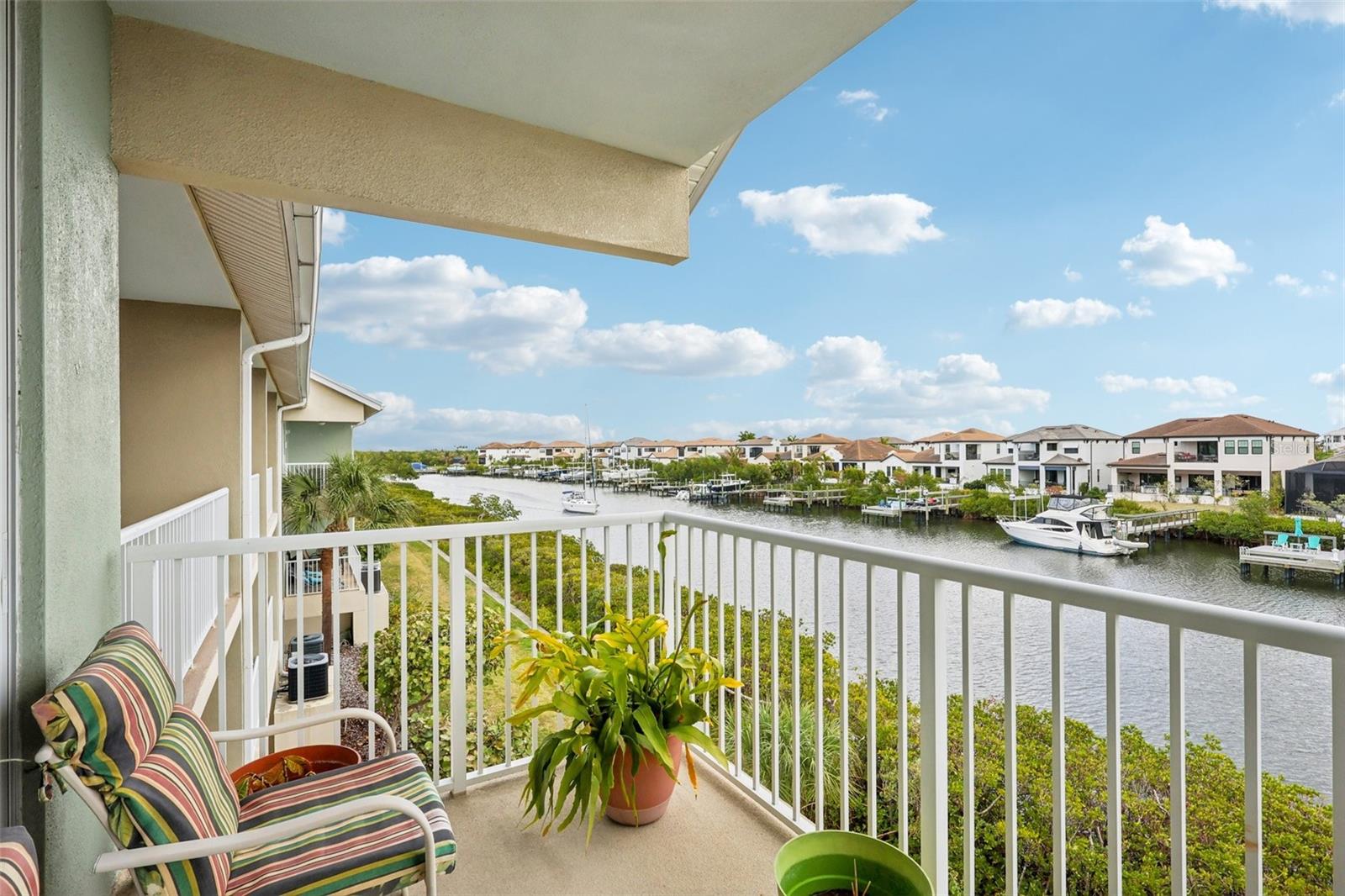 533 BAHIA BEACH BLVD — photo 44