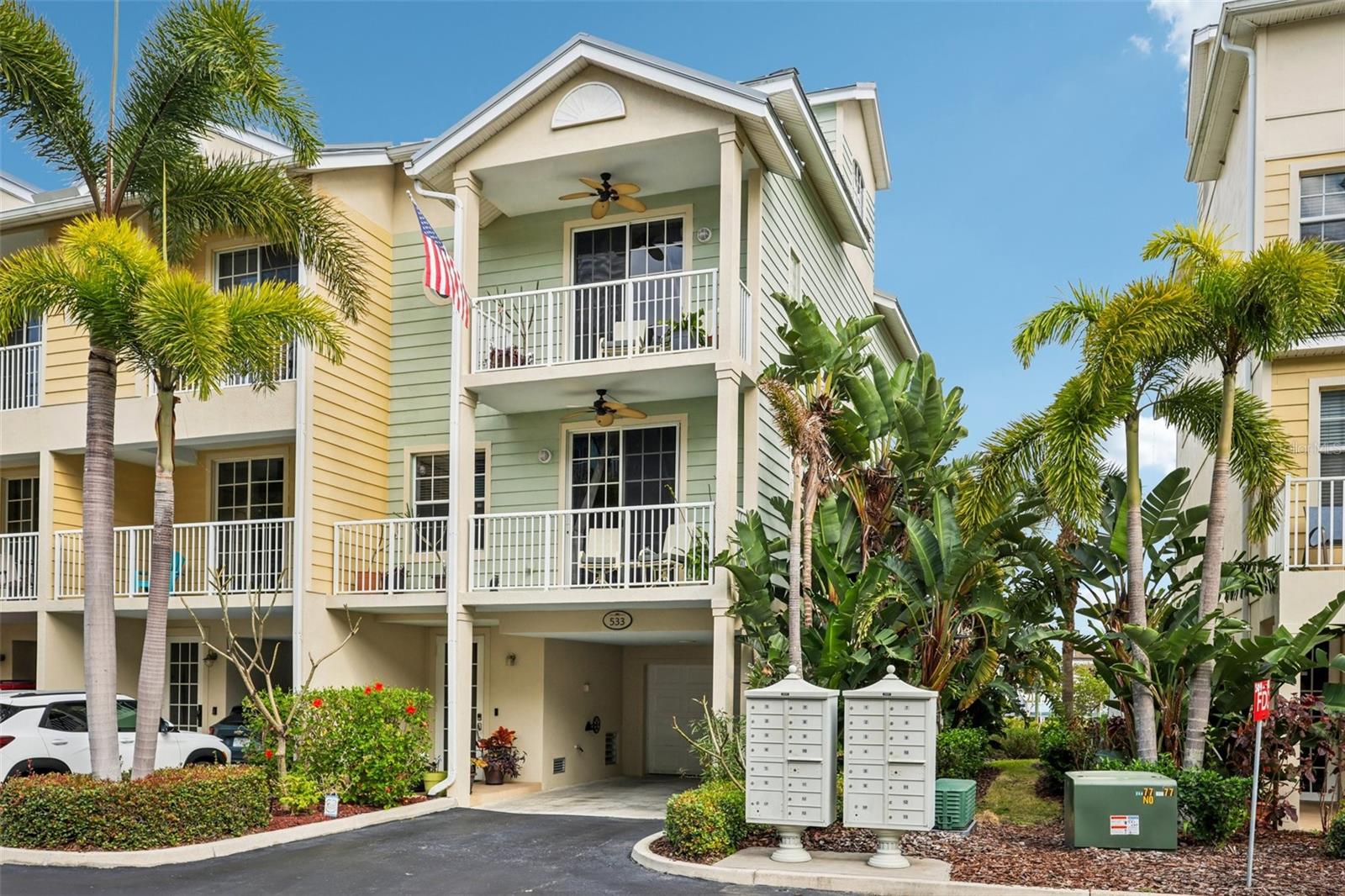 533 BAHIA BEACH BLVD — photo 2