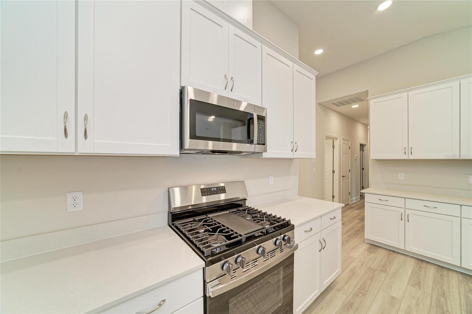 12362 OAK  HILL WAY — photo 16