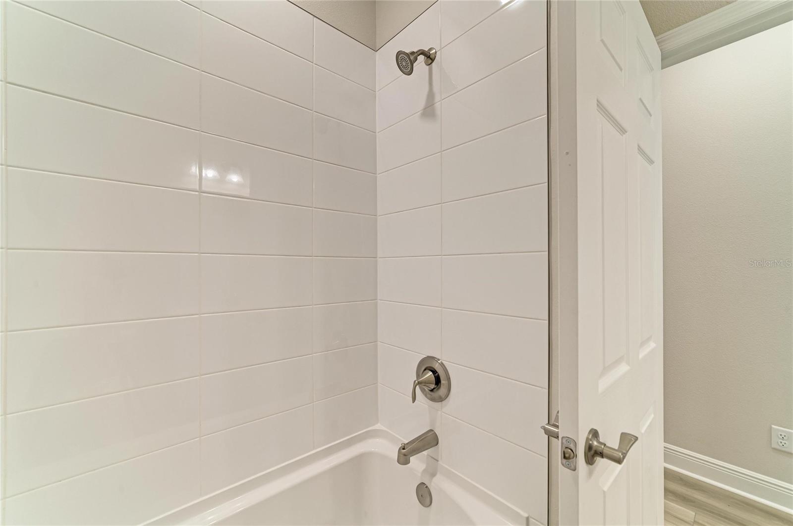 12362 OAK  HILL WAY — photo 24