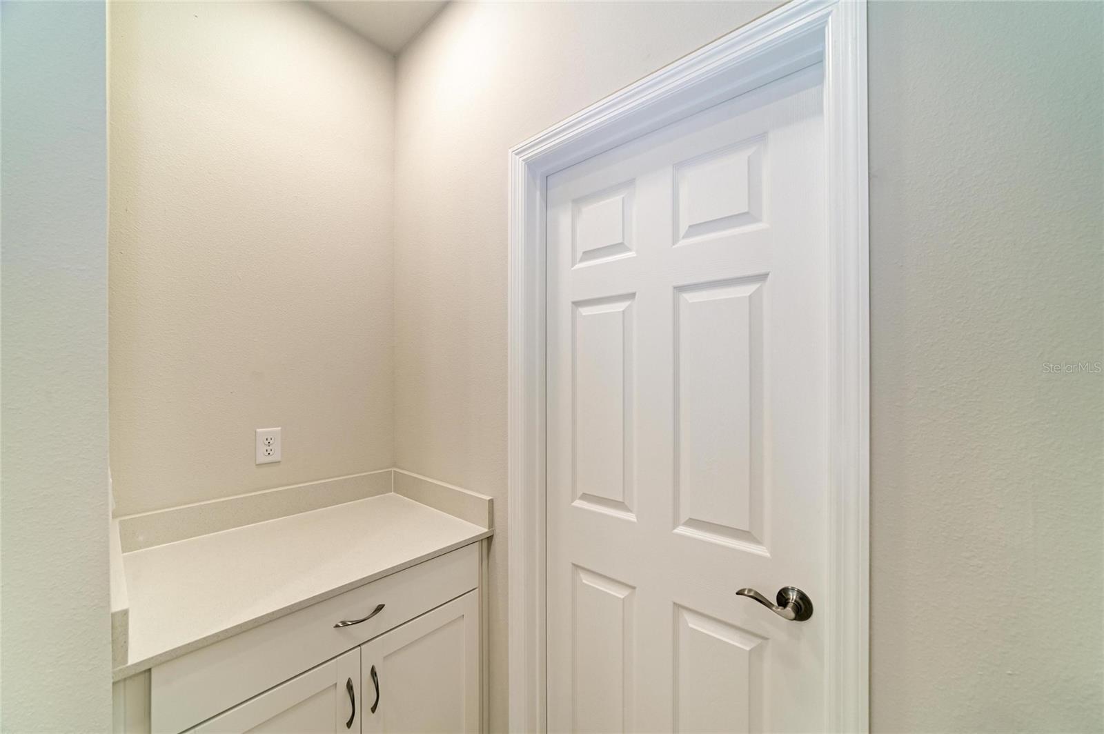 12362 OAK  HILL WAY — photo 21