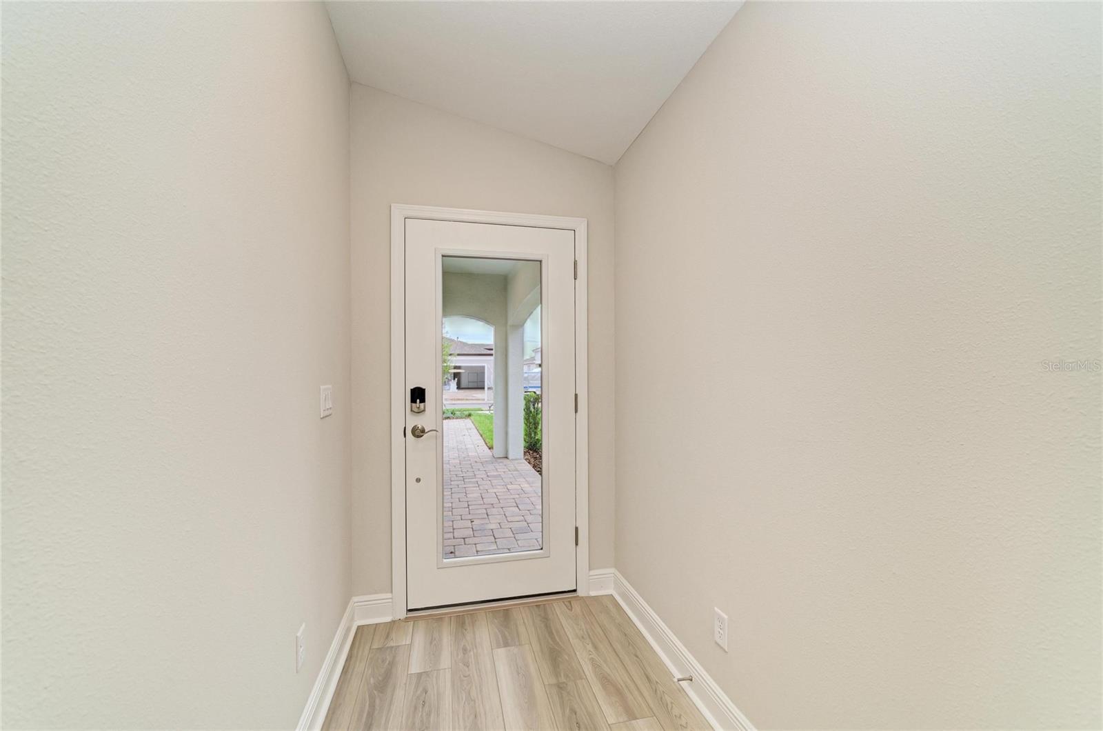 12362 OAK  HILL WAY — photo 12