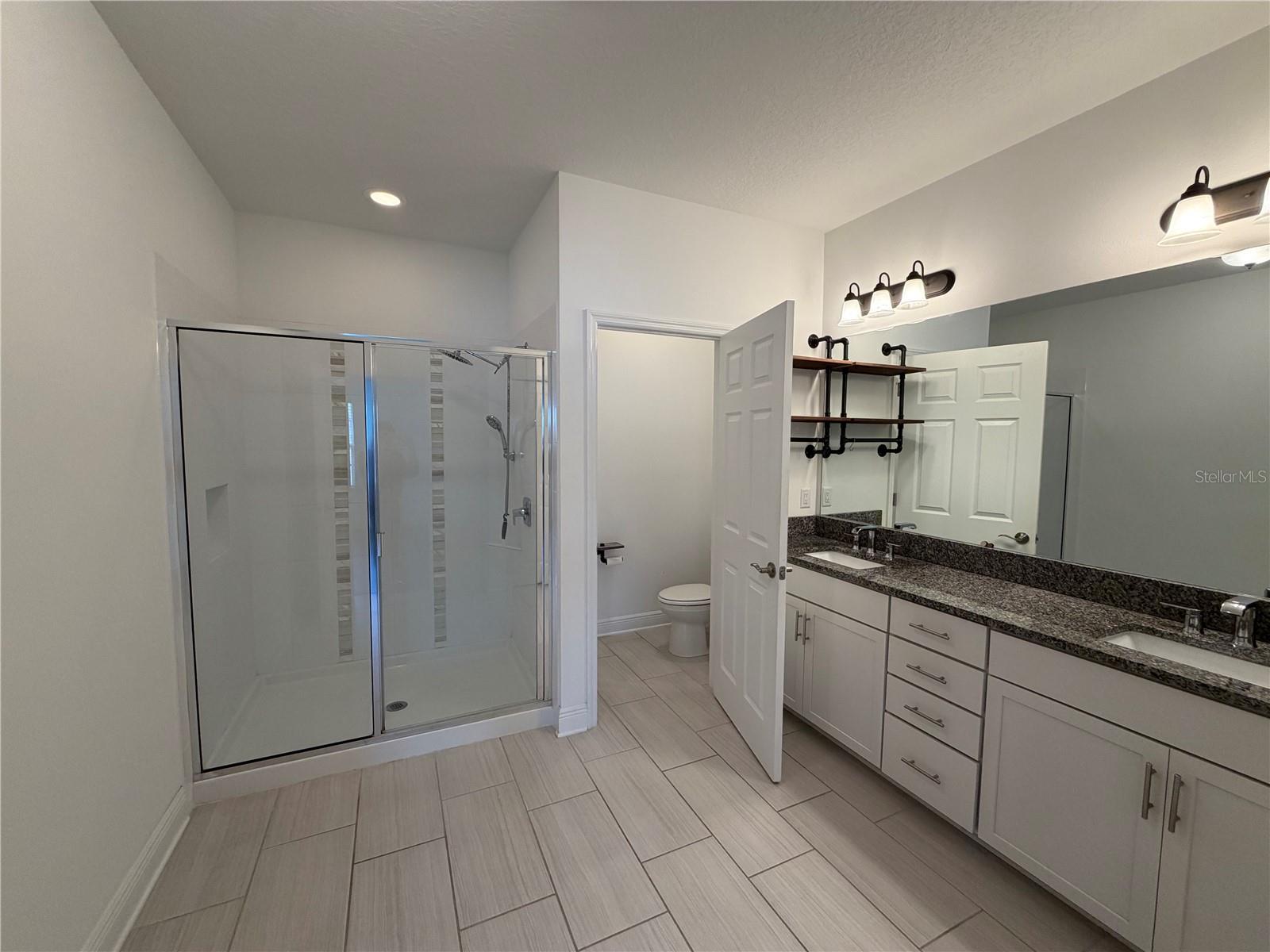 2444 FOGGY CREEK CIR — photo 10