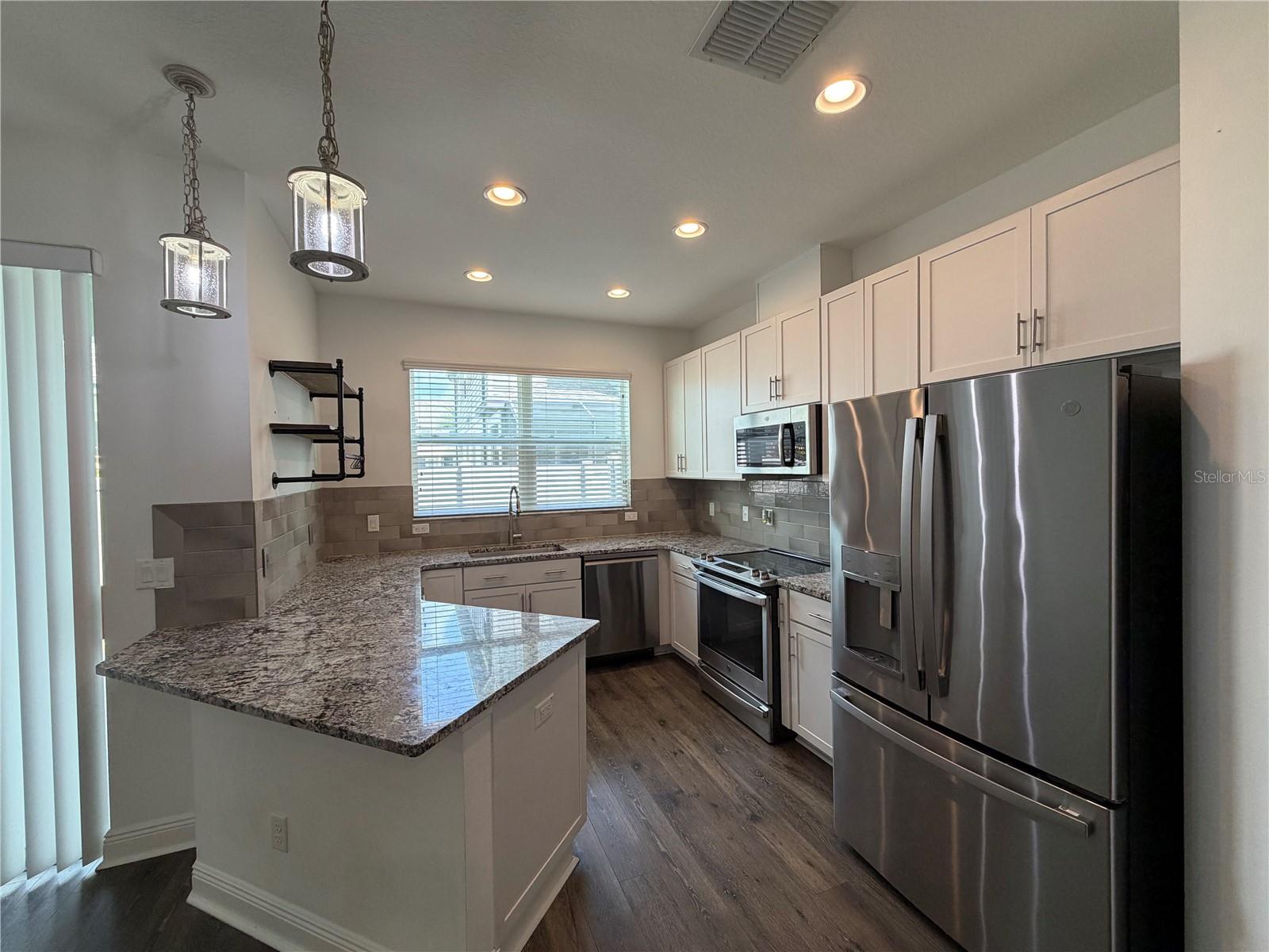 2444 FOGGY CREEK CIR — photo 4