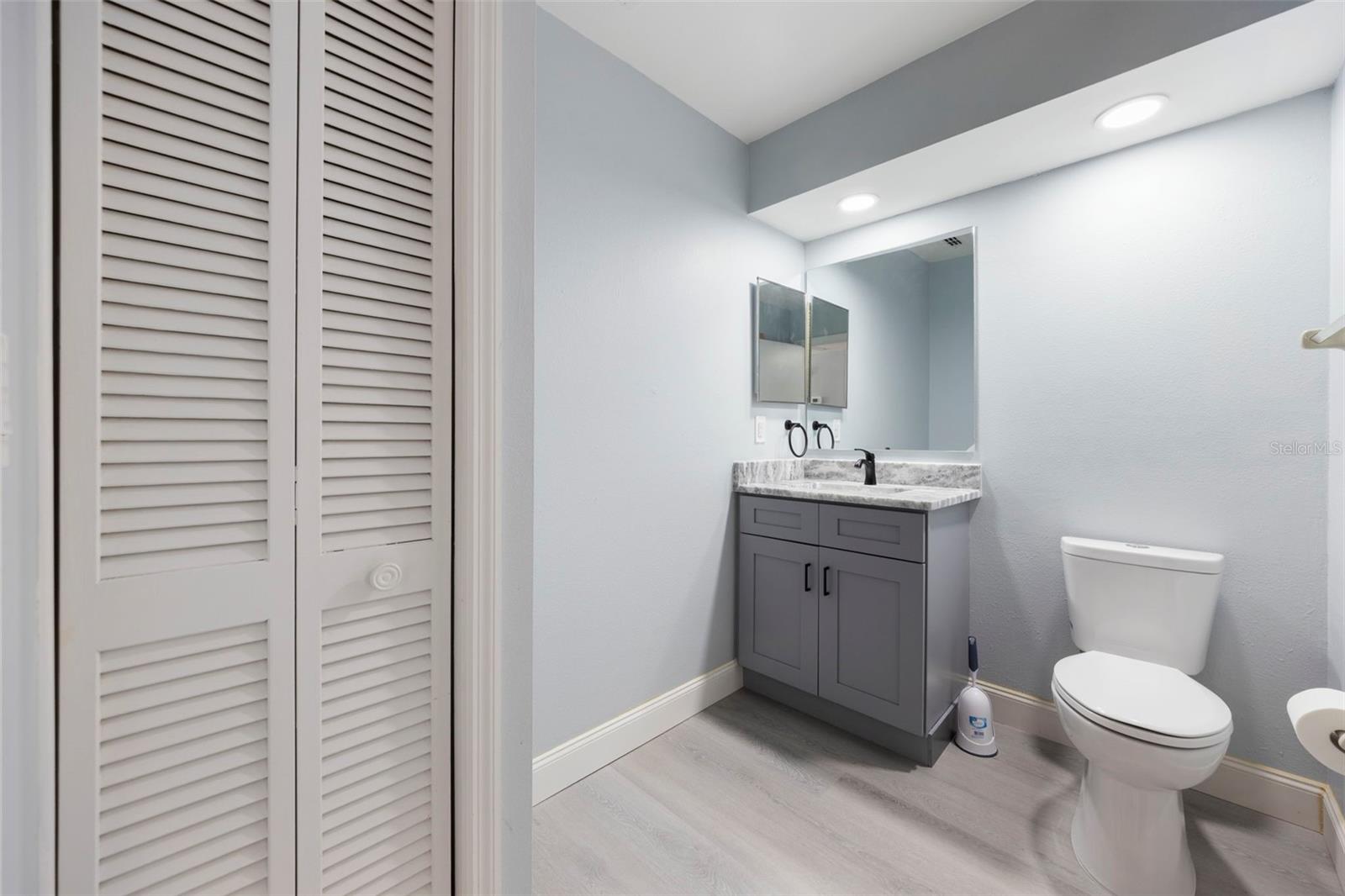 3401 CYPRESS HEAD CT — photo 37