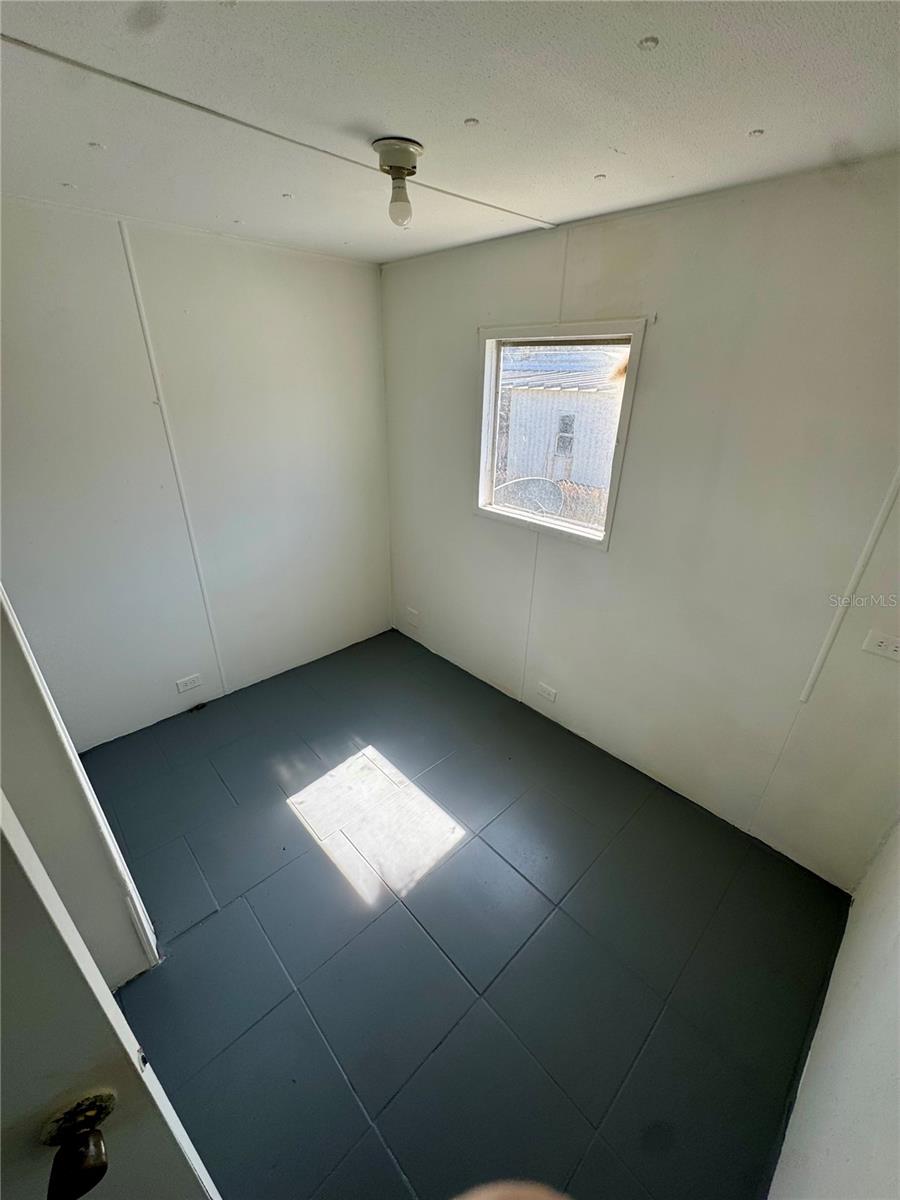 4951 PATIO DR — photo 14