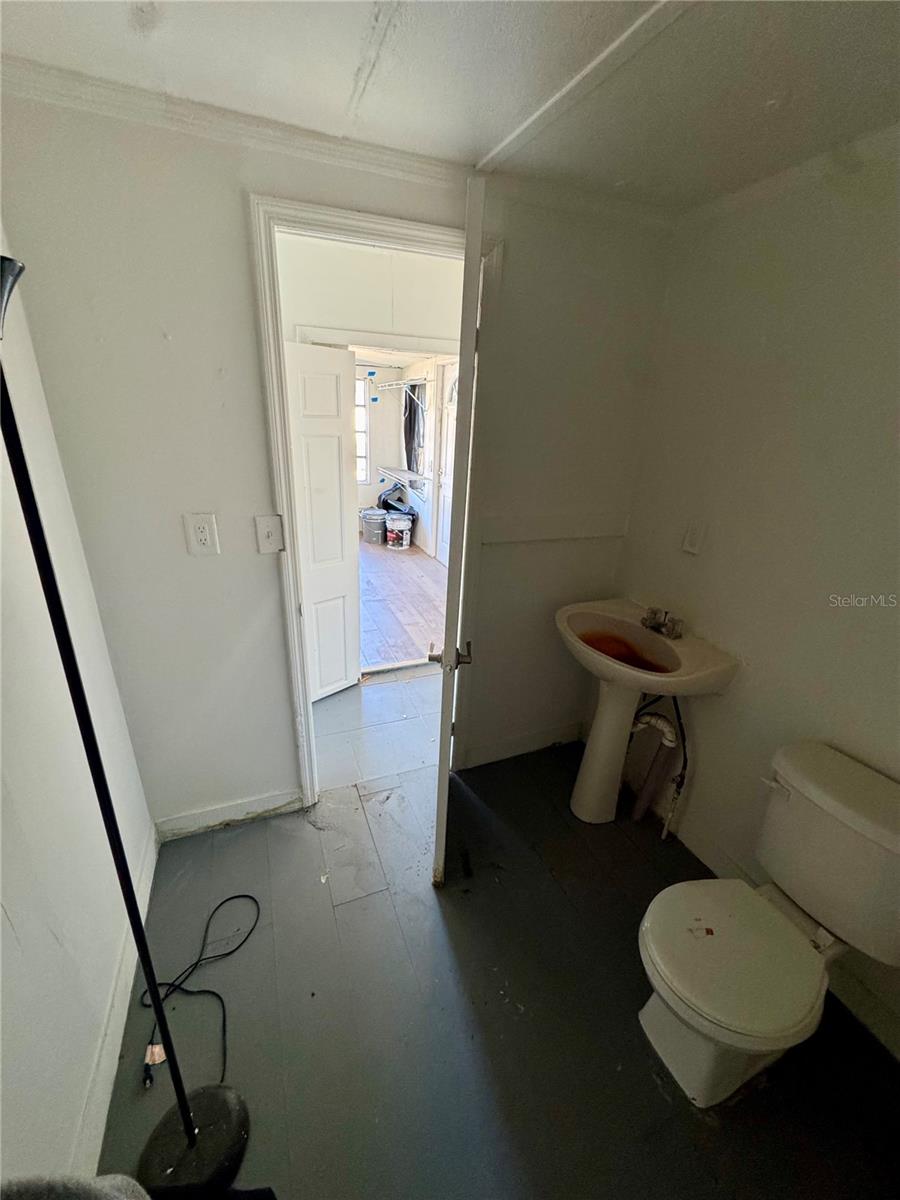 4951 PATIO DR — photo 10
