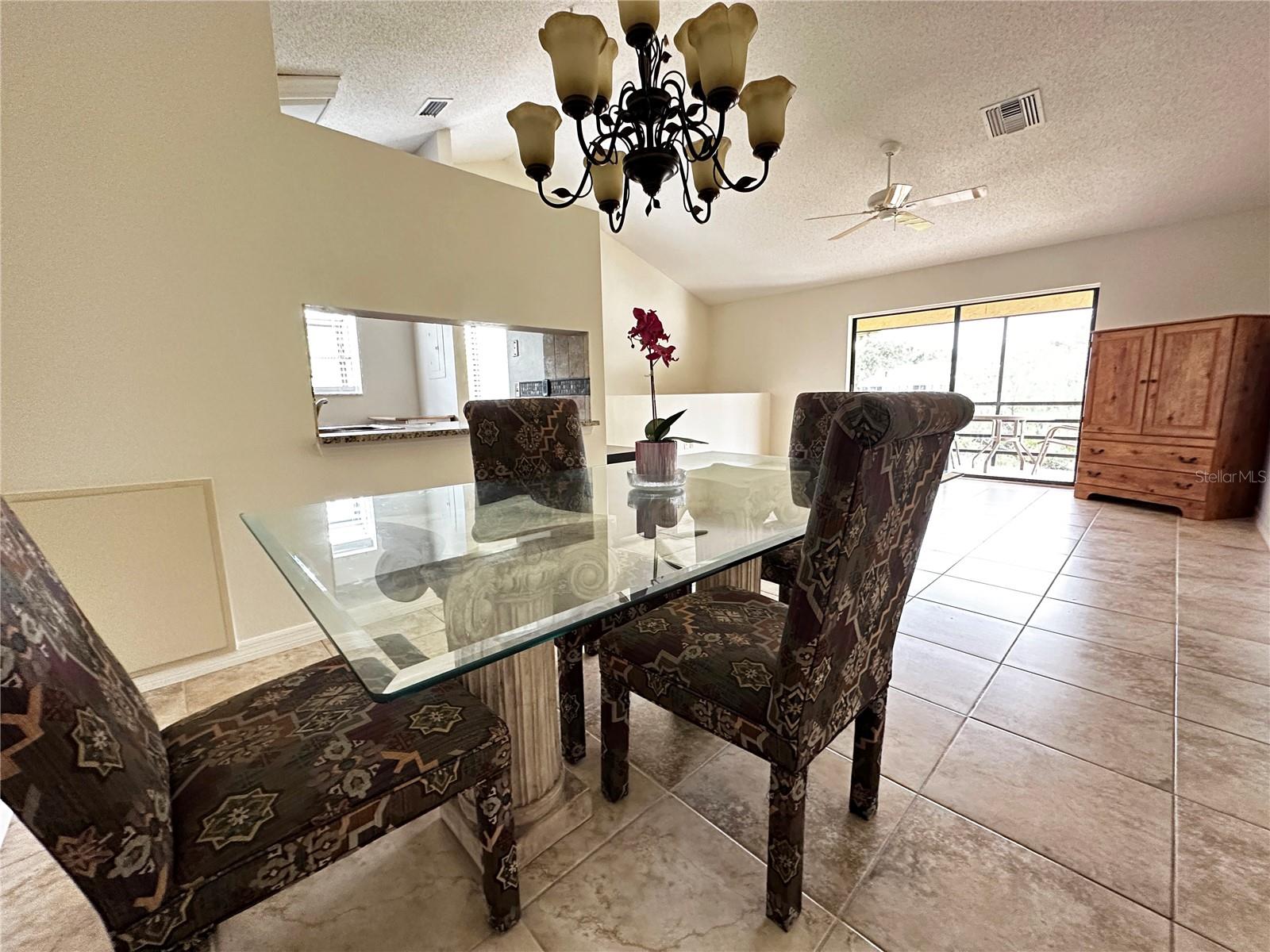 5654 GARDENS DR — photo 22