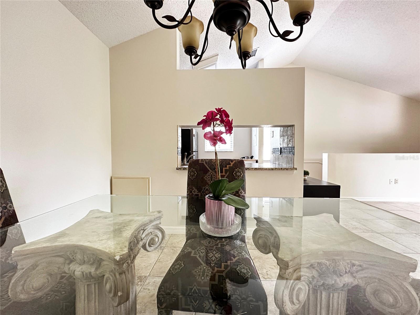 5654 GARDENS DR — photo 23
