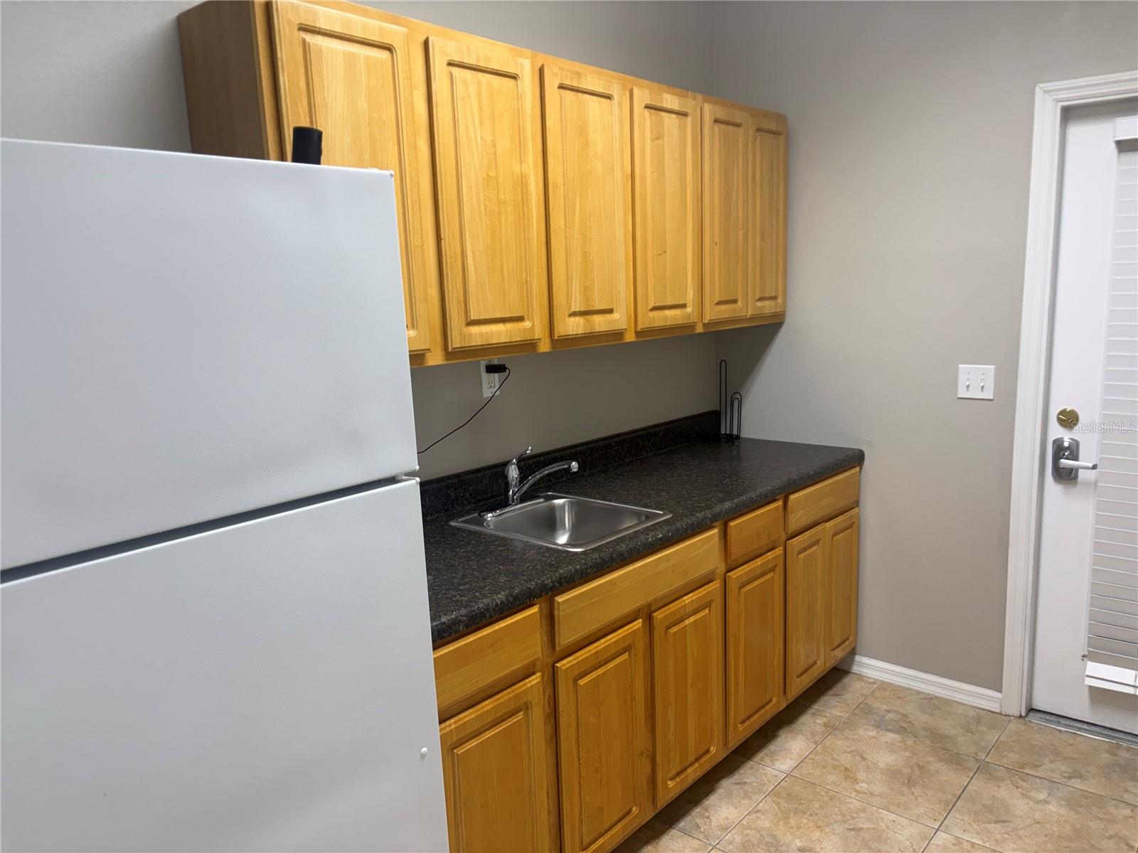 3742 TURMAN LOOP #101 — photo 9