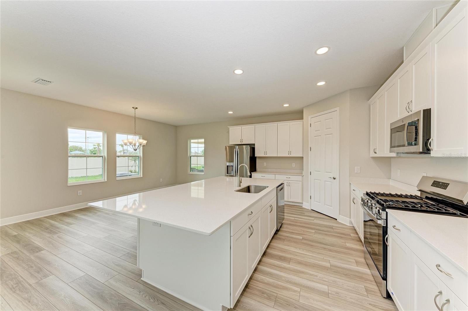 8509 DOVE BOG TER — photo 12