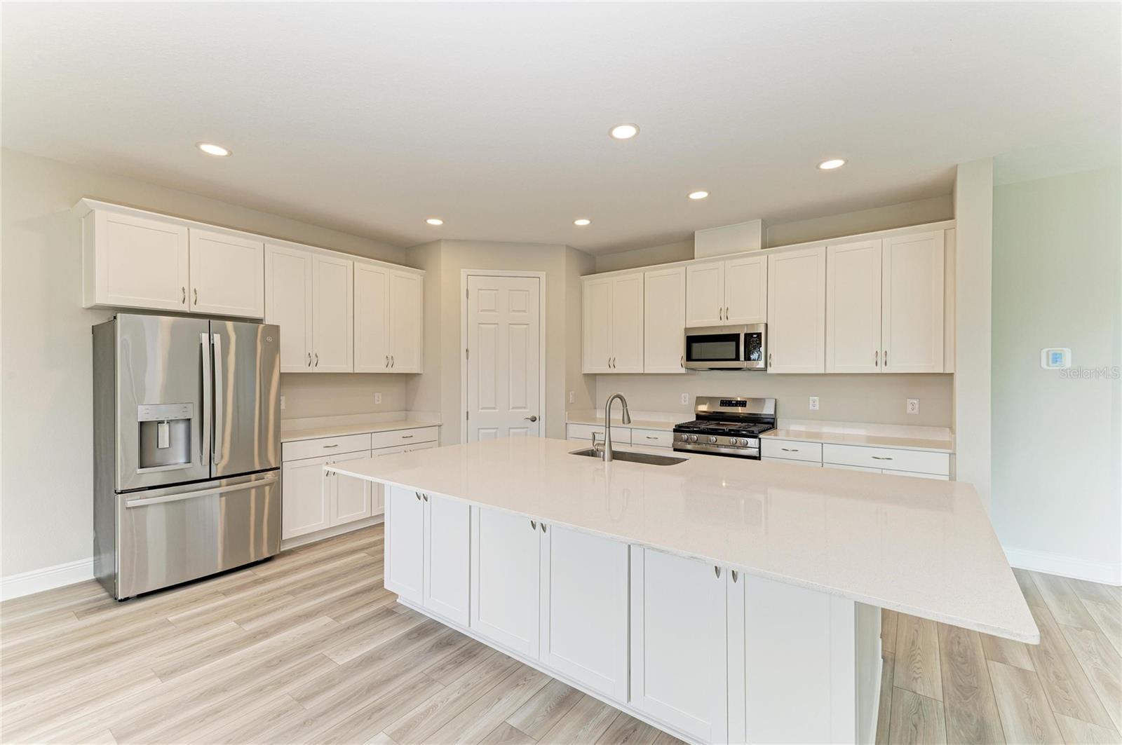 8509 DOVE BOG TER — photo 14