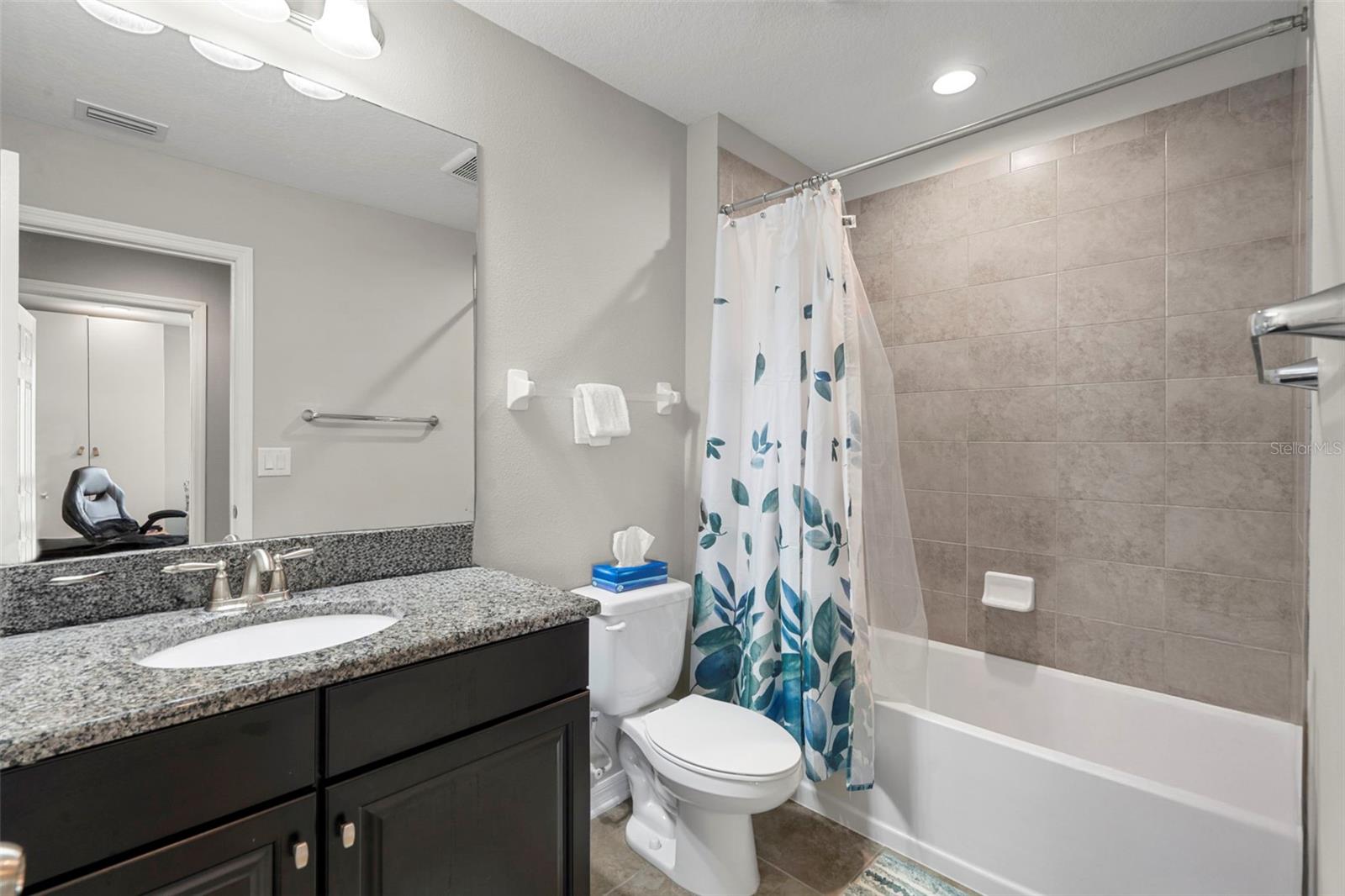 18565 OBREGAN DR — photo 42