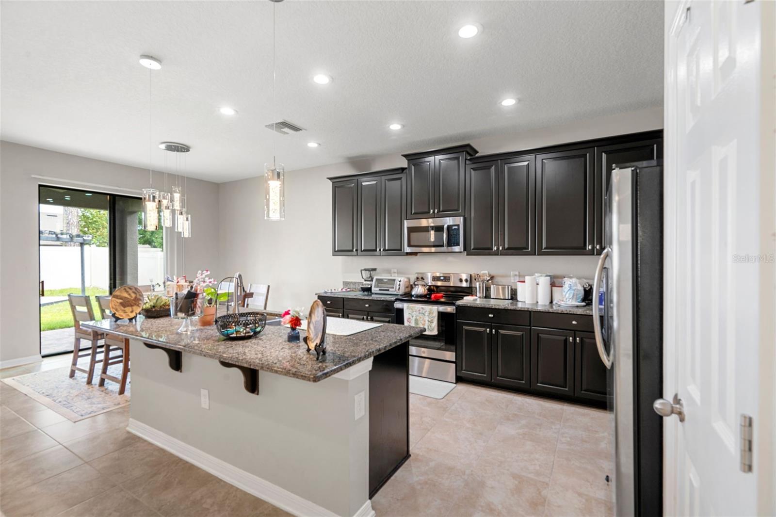 18565 OBREGAN DR — photo 17