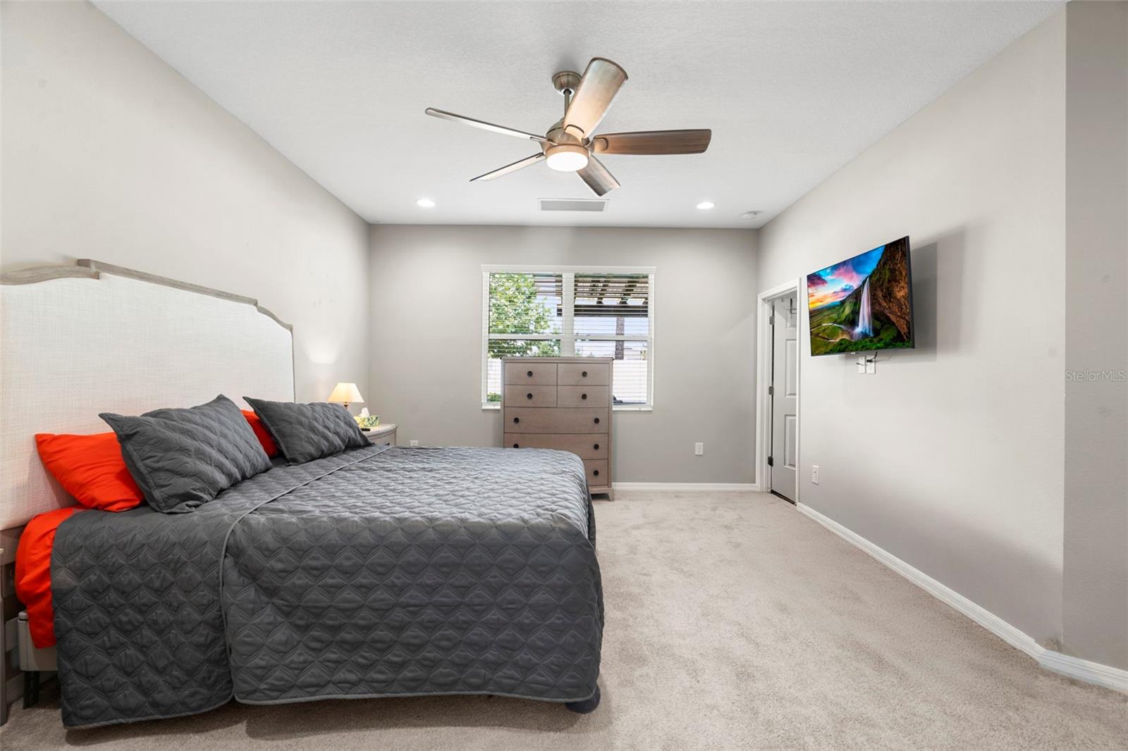 18565 OBREGAN DR — photo 26