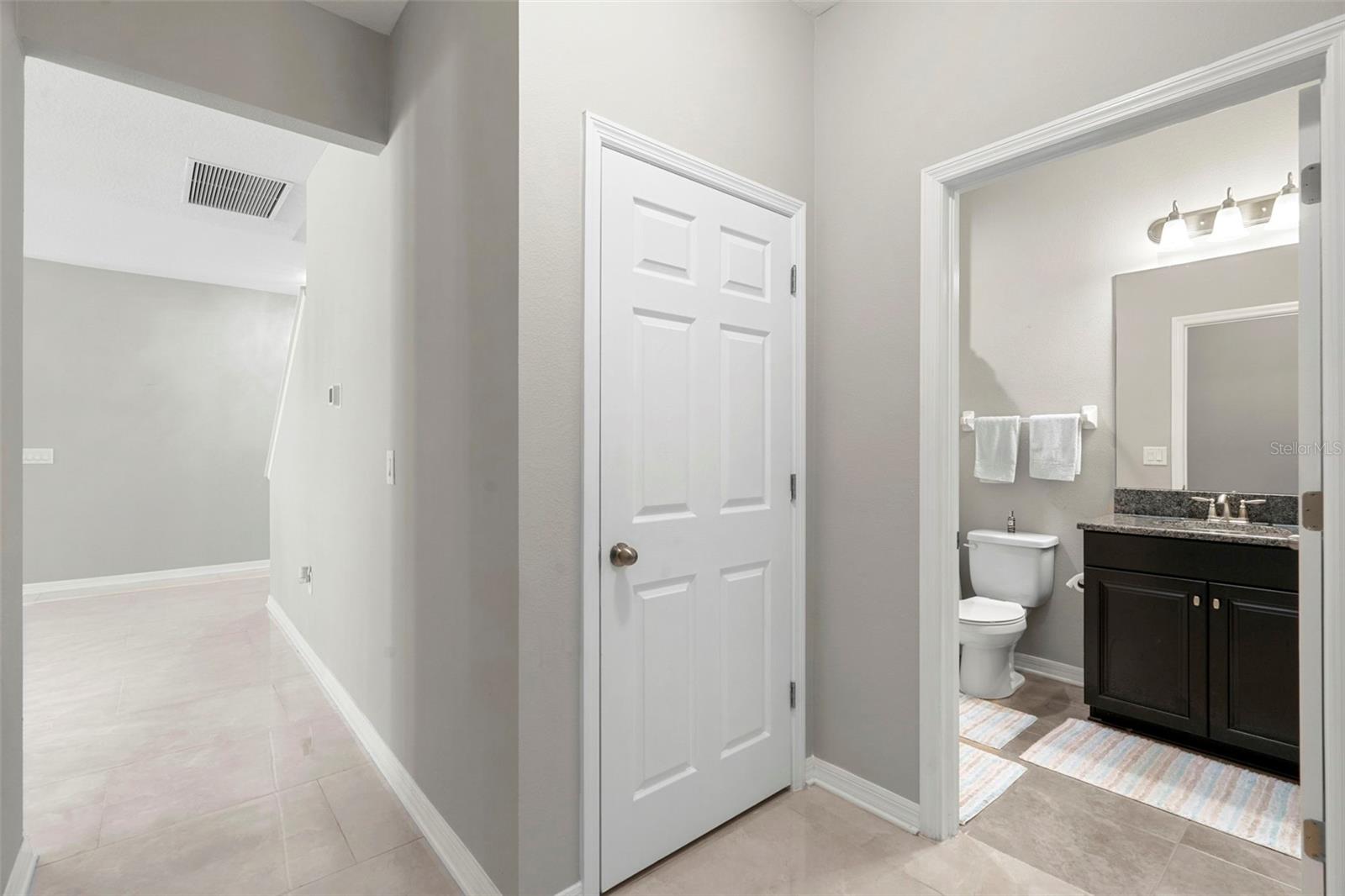 18565 OBREGAN DR — photo 35