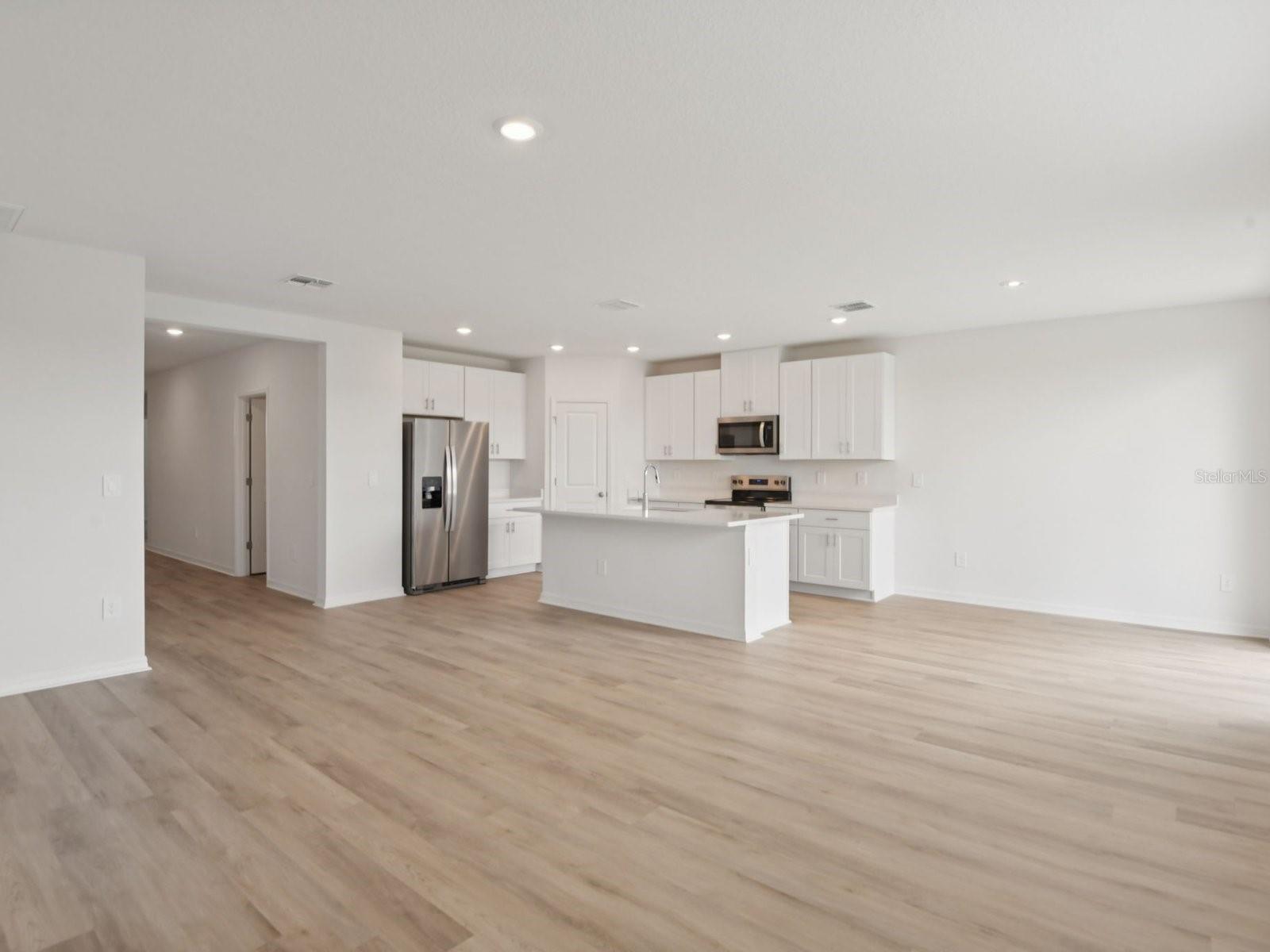 7709 SATTERFIELD TER — photo 3