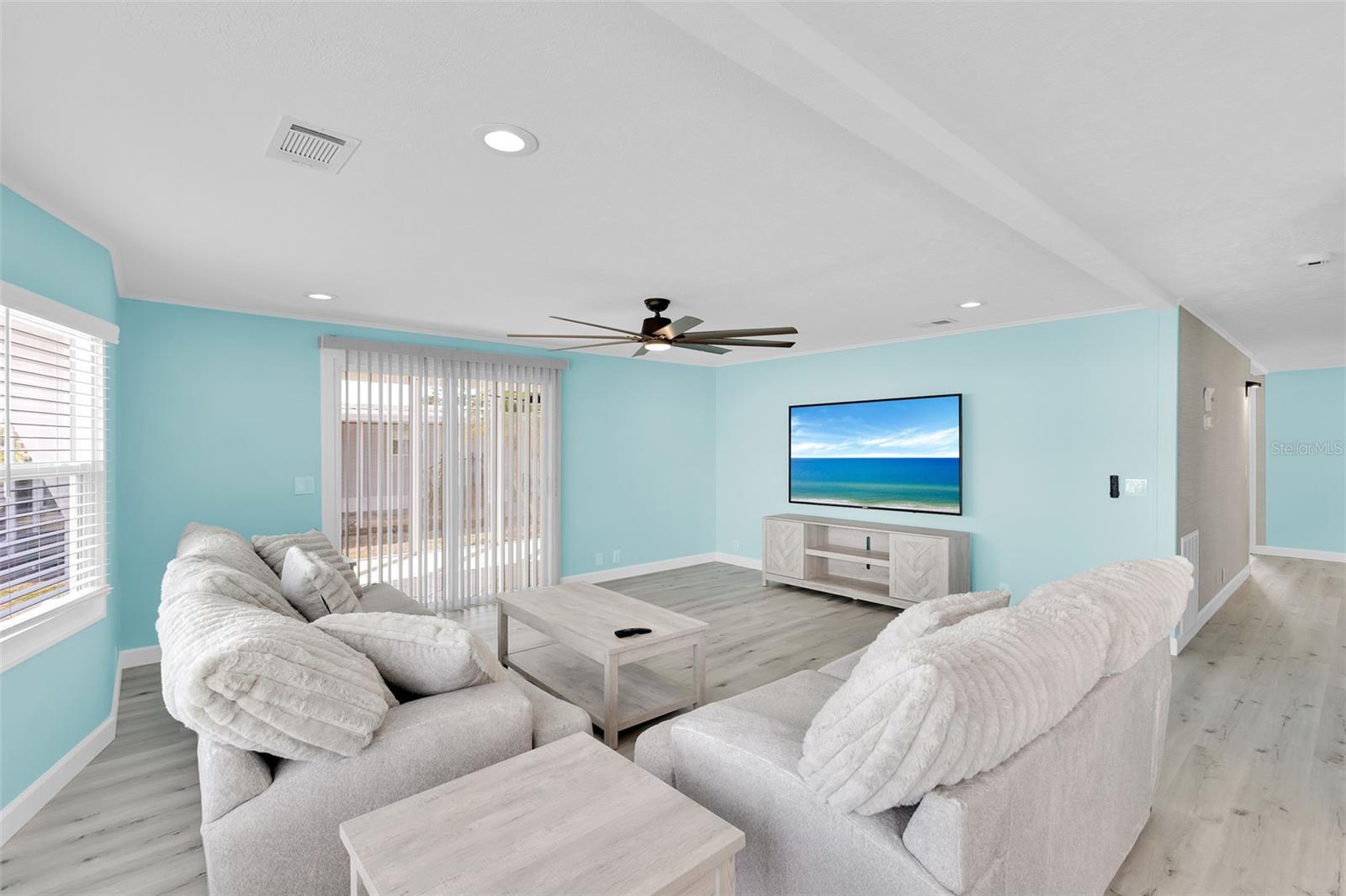 517 LOS ALTOS — photo 12