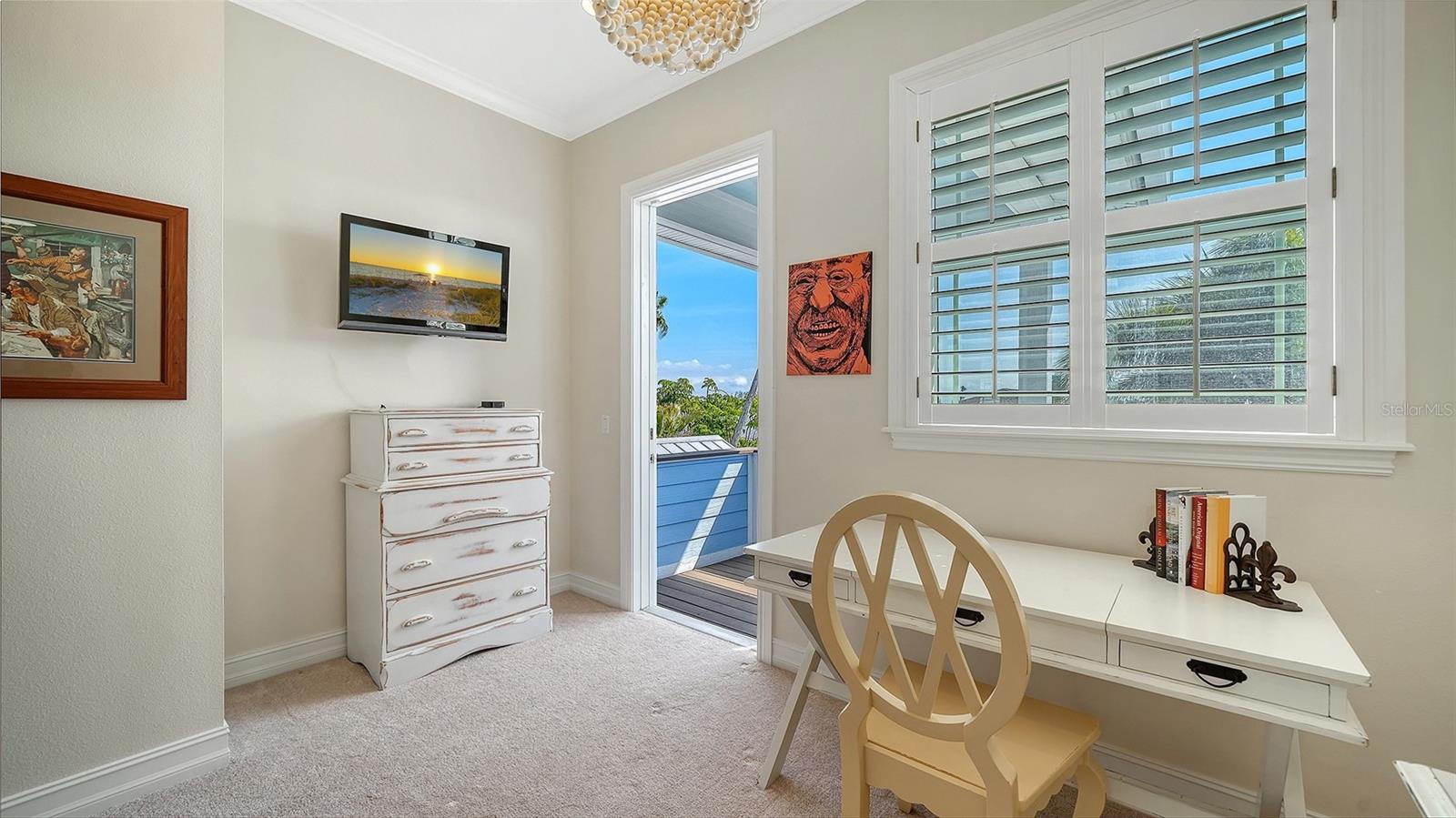 605 N POINT DR — photo 69