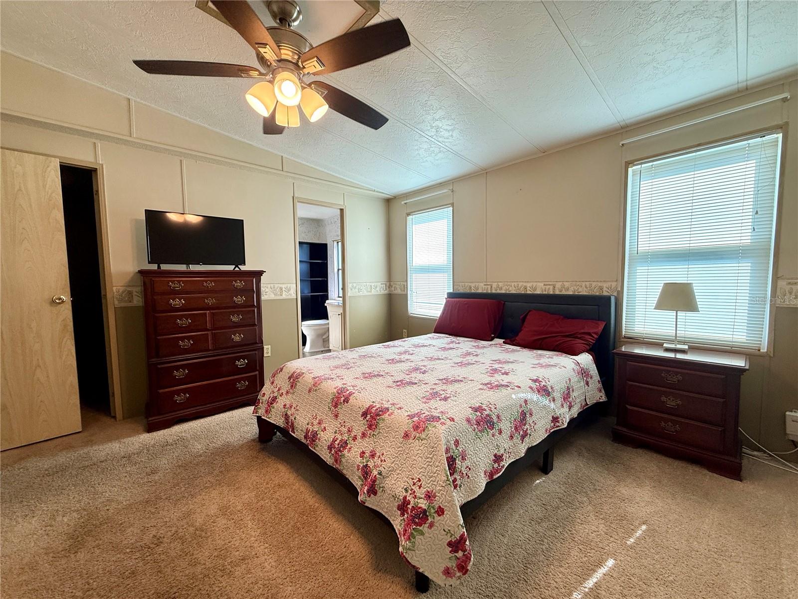 225 N SAINT THOMAS CIR — photo 9
