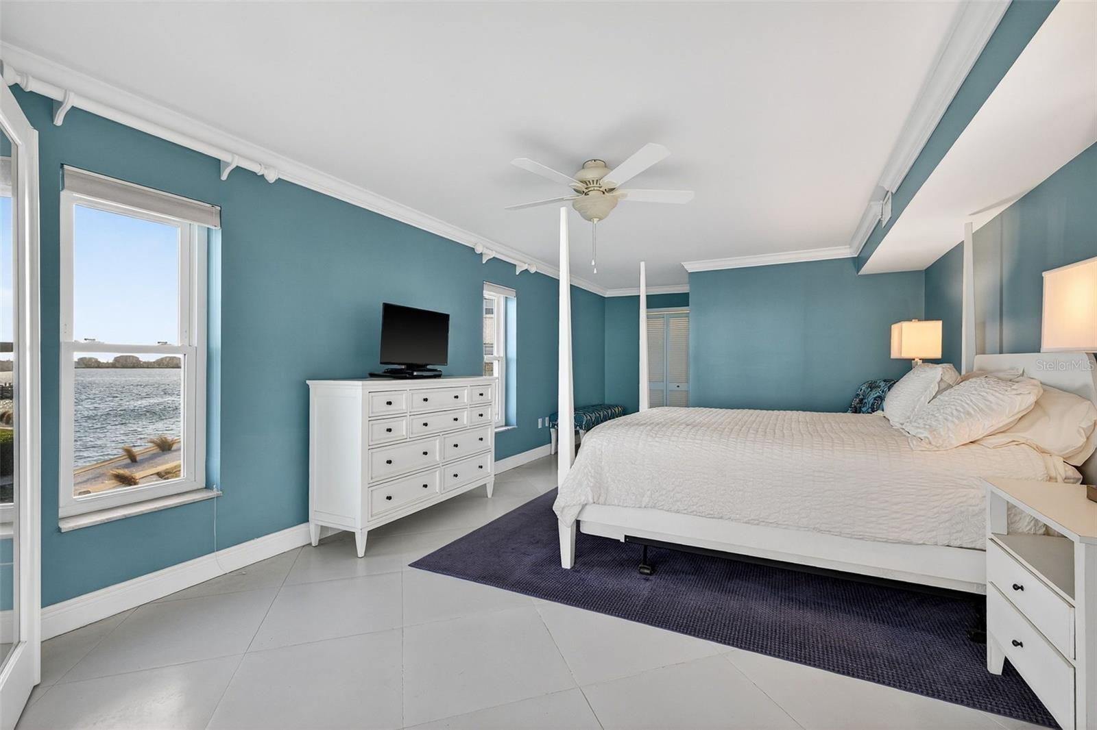 5130 BRITTANY DR S #201 — photo 14
