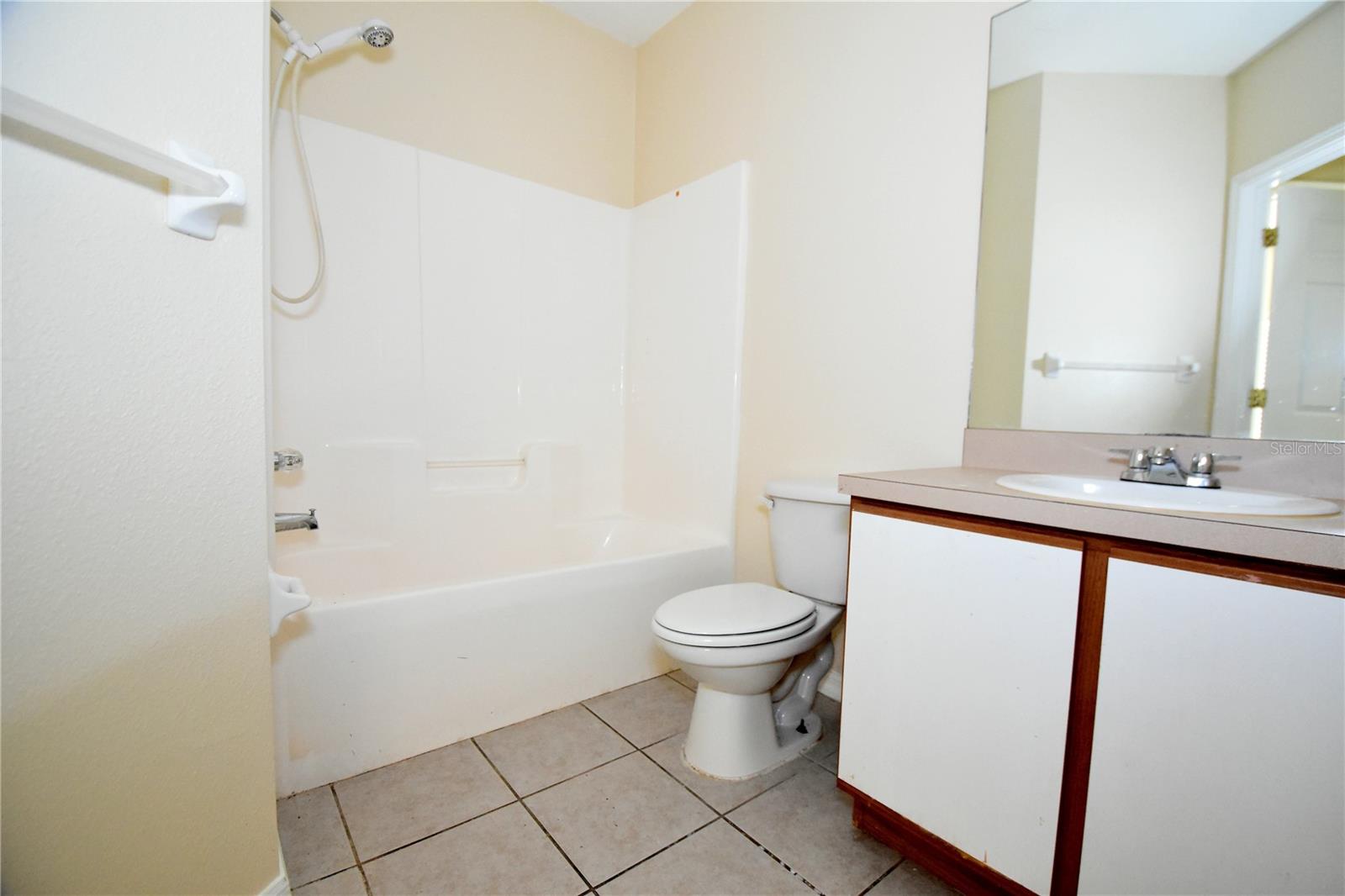 9612 SEADALE CT #201 — photo 32